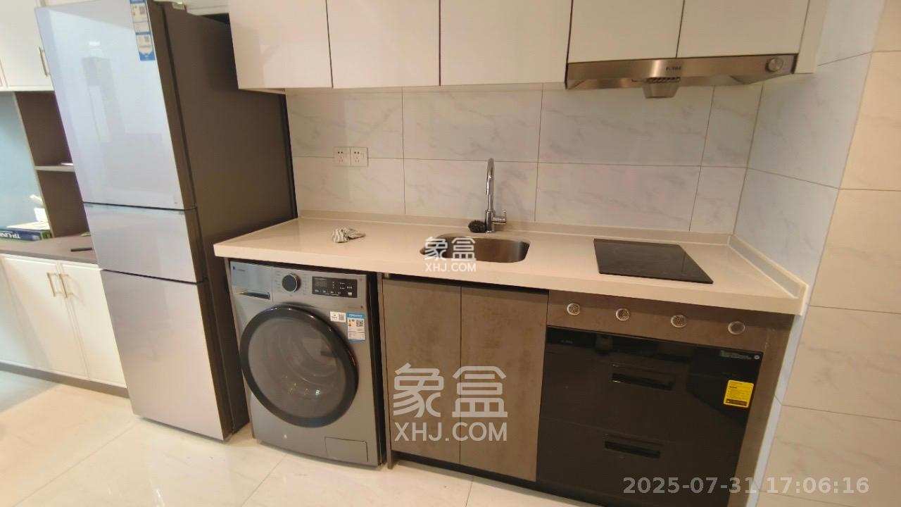 藏珑湖上公馆 1室1厅1卫 3000.0元/月 藏珑湖上公馆 1室1厅1卫 3000.0元/月室内图