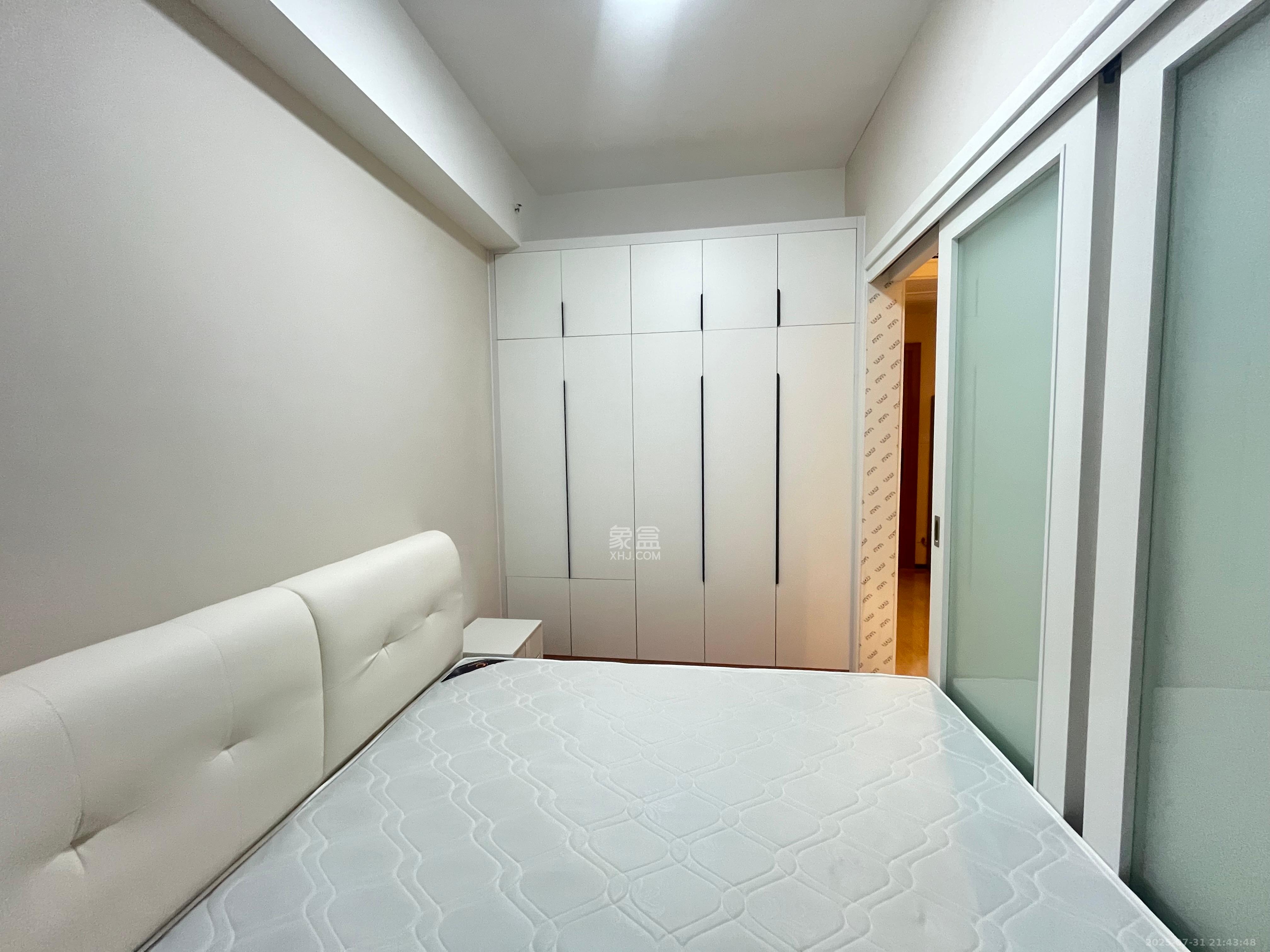 恒大珺悦府 1室1厅1卫 2200.0元/月 恒大珺悦府 1室1厅1卫 2200.0元/月室内图