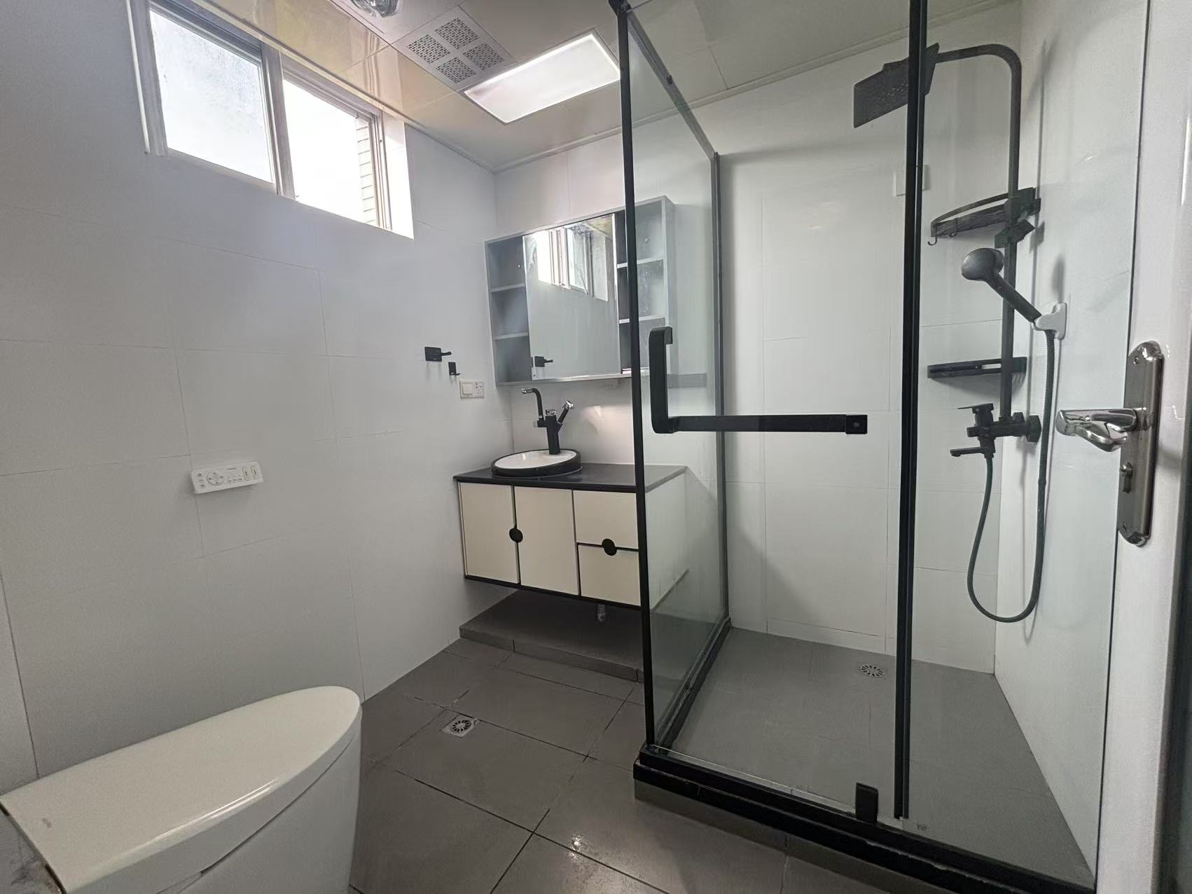 神农小区 3室2厅2卫 88.0万 神农小区 3室2厅2卫 88.0万室内图