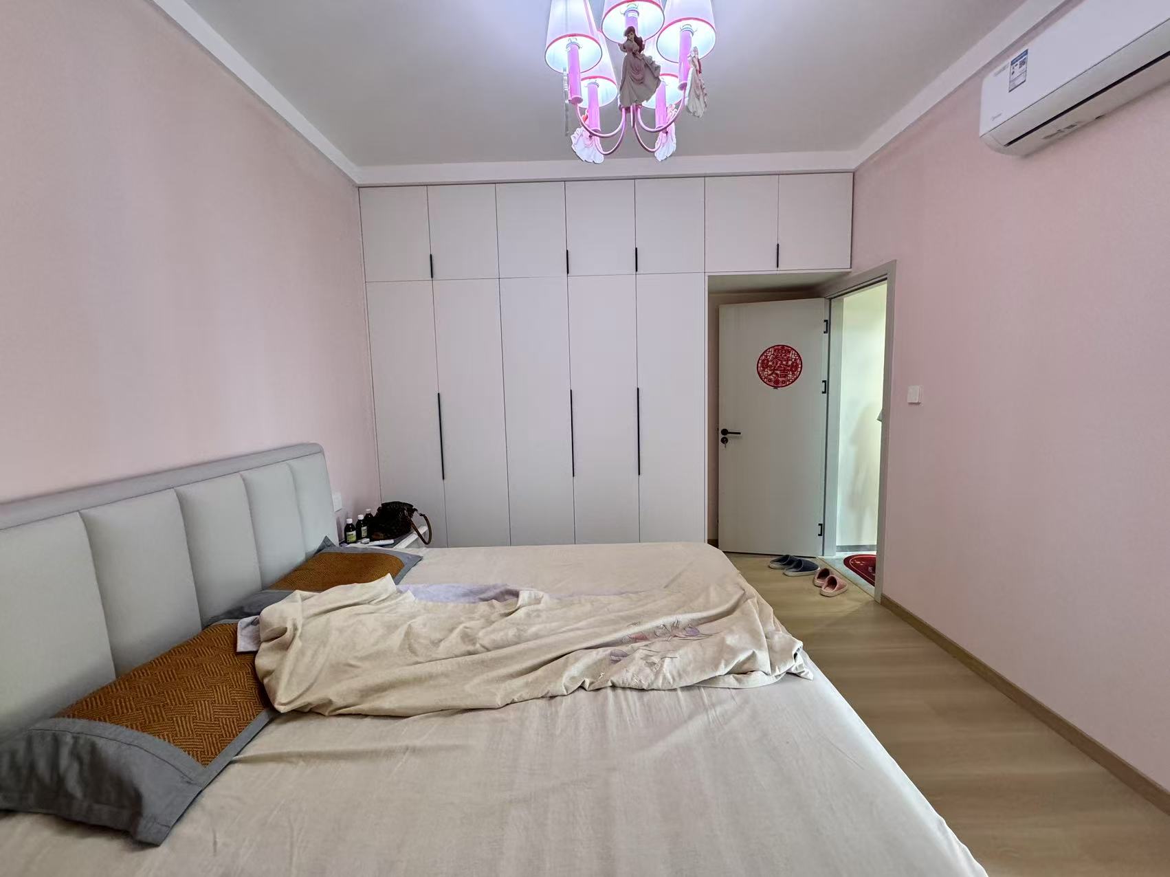 旺城天悦领秀香江  3室2厅2卫    58.0万室内图