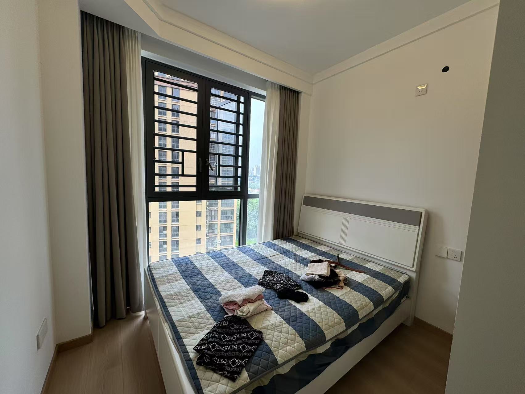 旺城天悦领秀香江  3室2厅2卫    58.0万室内图