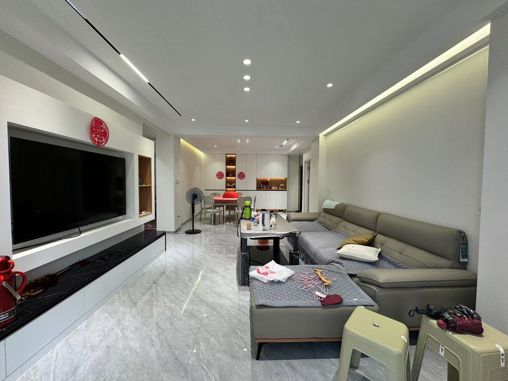 旺城天悦领秀香江  3室2厅2卫    58.0万室内图