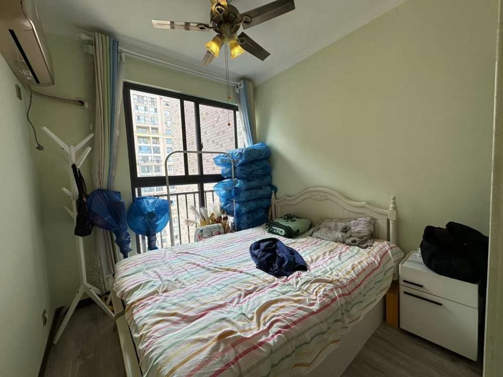 湘银星城  3室2厅2卫    65.0万室内图