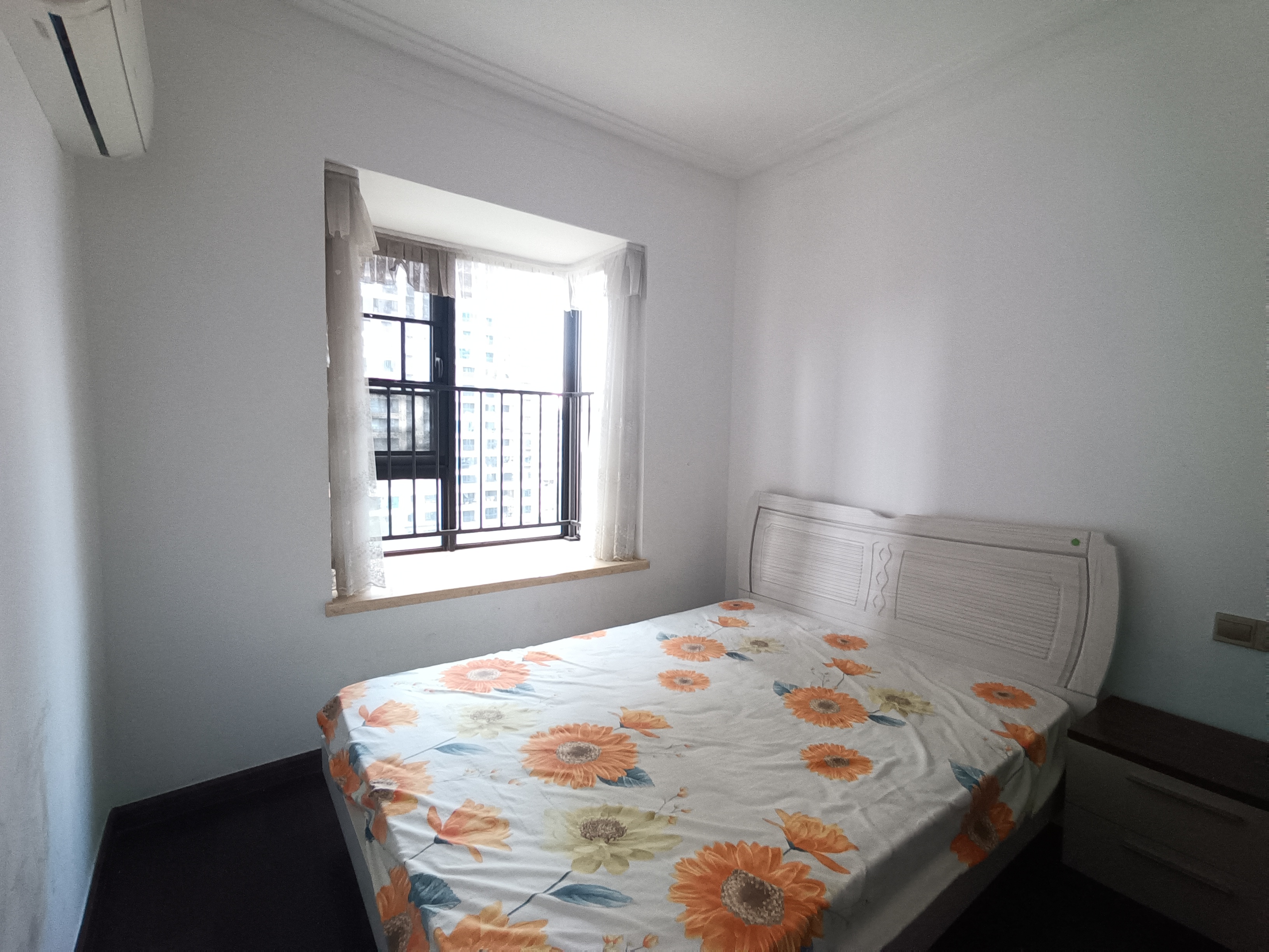 城际空间站 4室2厅2卫 95.0万 城际空间站 4室2厅2卫 95.0万室内图