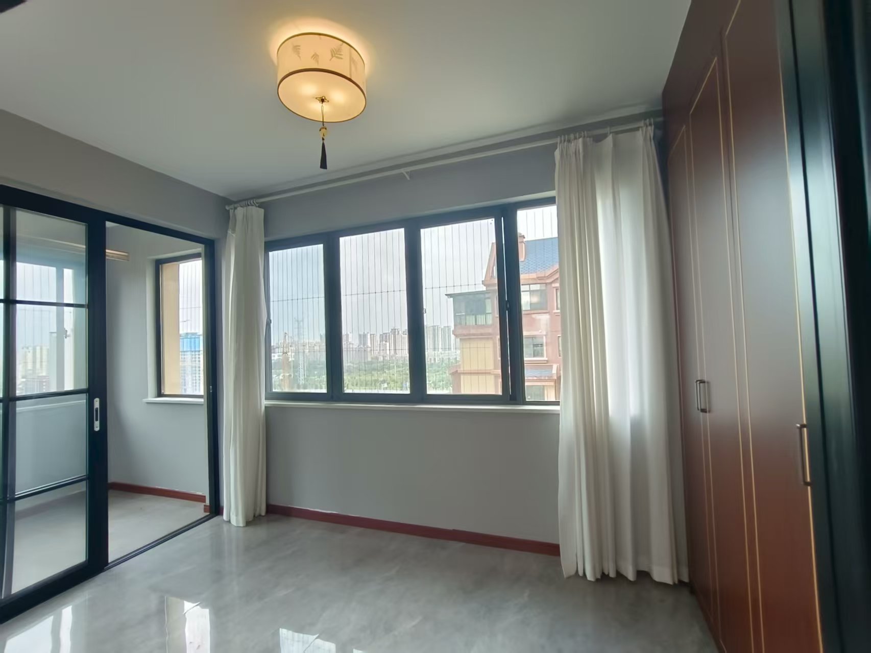 壹品熙园  4室2厅2卫    140.0万 壹品熙园  4室2厅2卫    140.0万室内图