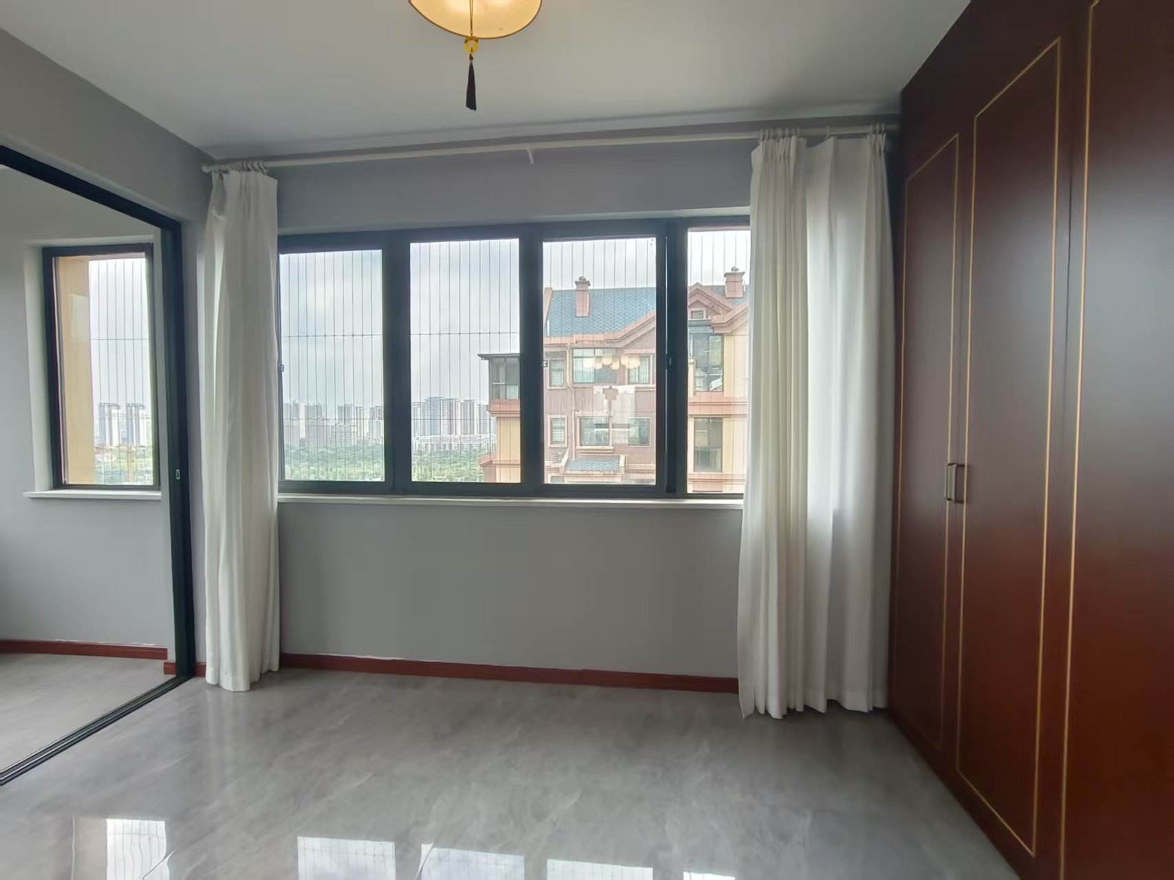 壹品熙园  4室2厅2卫    140.0万 壹品熙园  4室2厅2卫    140.0万室内图