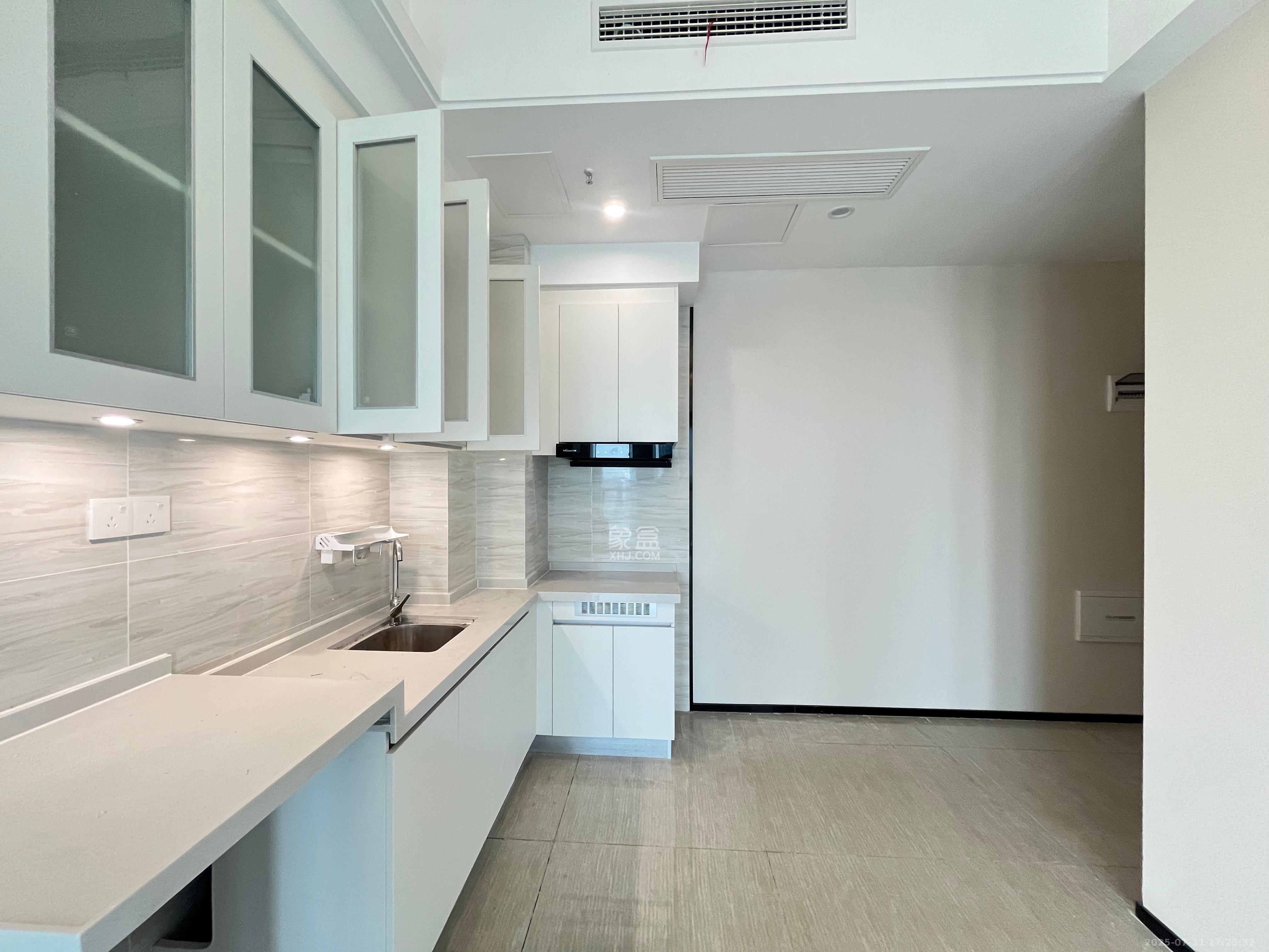 恒大珺悦府 2室2厅1卫 2300.0元/月 恒大珺悦府 2室2厅1卫 2300.0元/月室内图