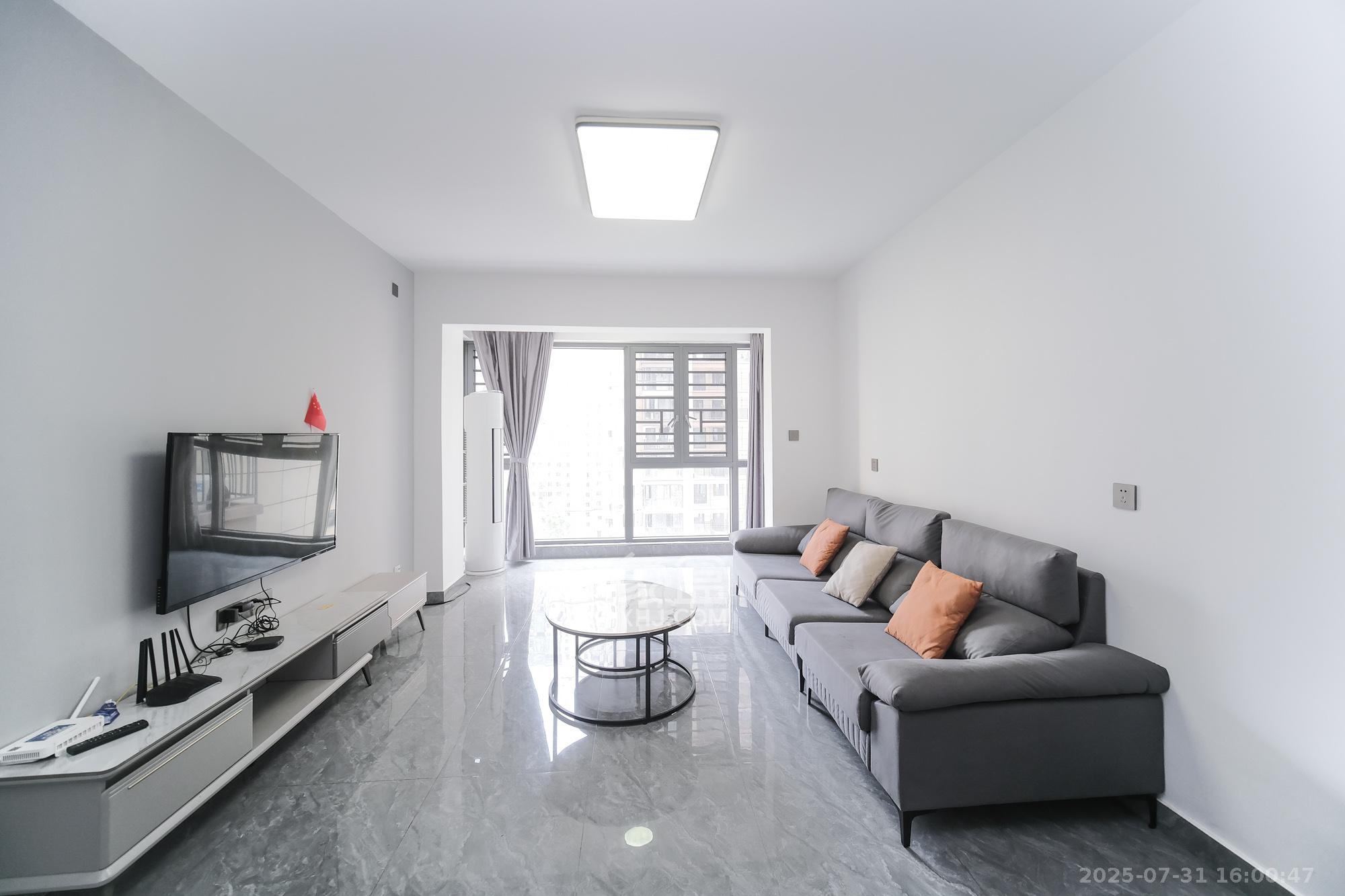 永宏万家里  3室2厅2卫    106.8万客厅