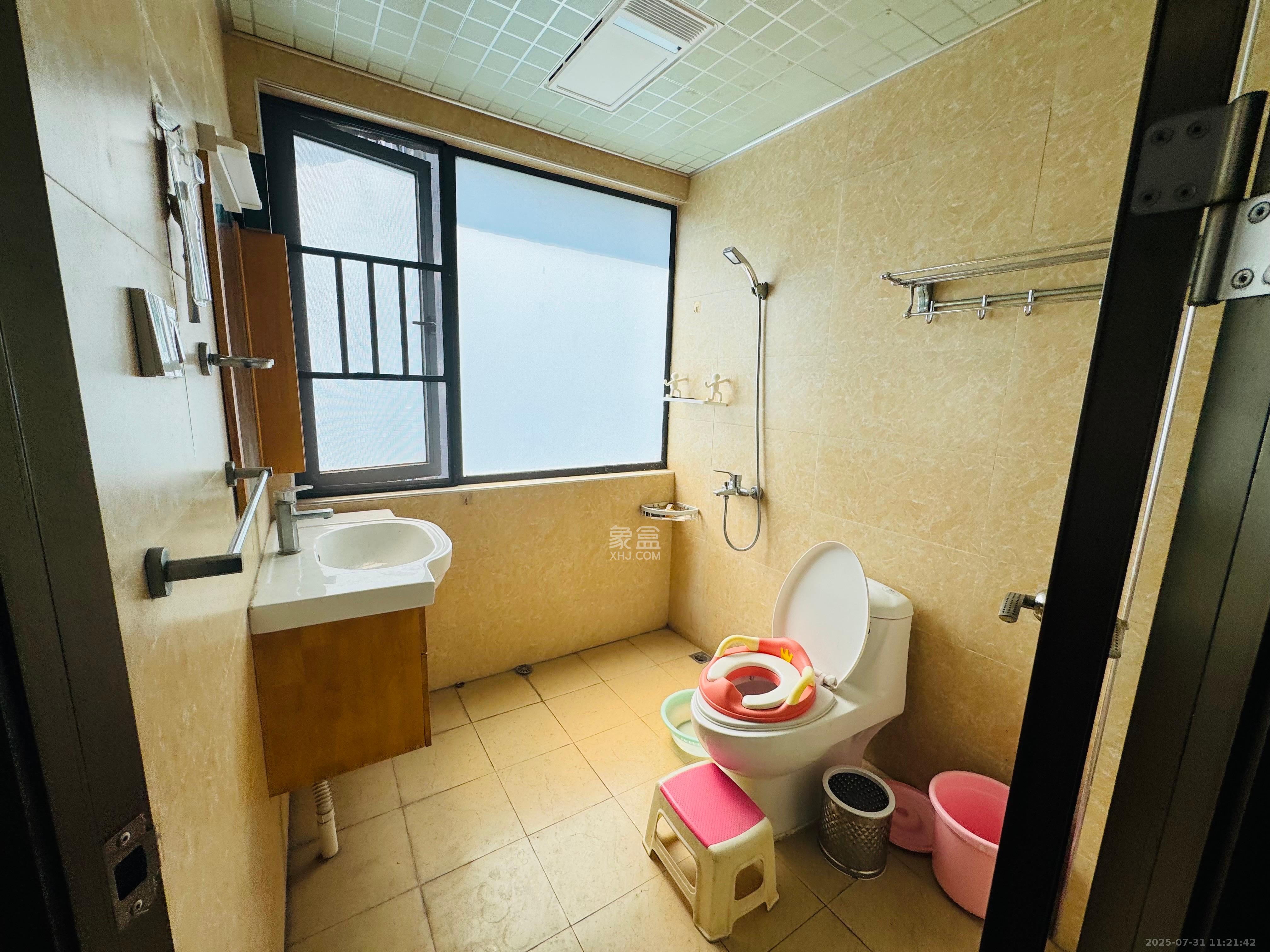 茂华国际湘 4室2厅2卫 3500.0元/月 茂华国际湘 4室2厅2卫 3500.0元/月室内图