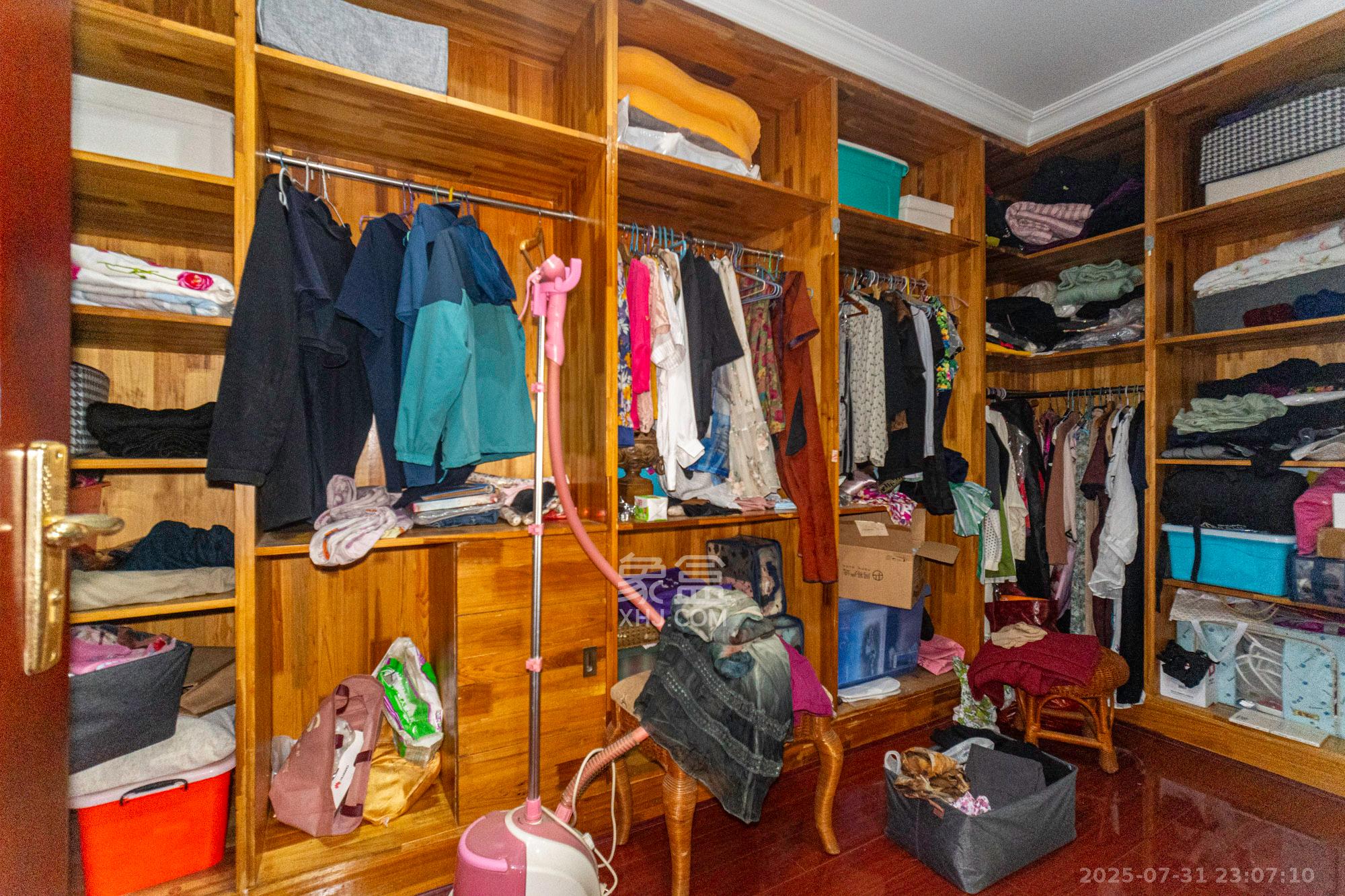 湘龙家园  6室2厅4卫    425.0万 湘龙家园  6室2厅4卫    425.0万其他