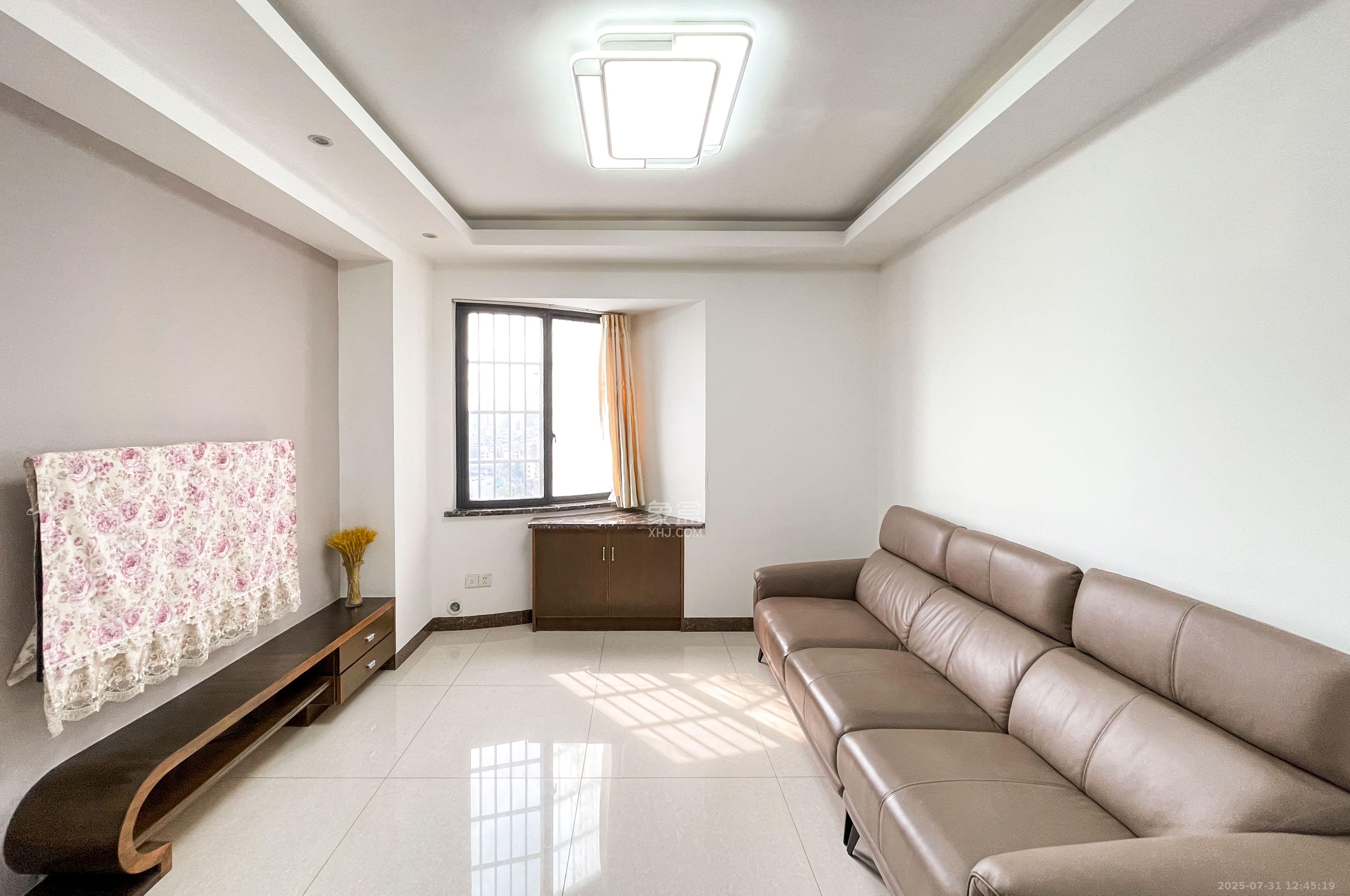 海林馨香雅苑  3室2厅1卫    72.8万 海林馨香雅苑  3室2厅1卫    72.8万