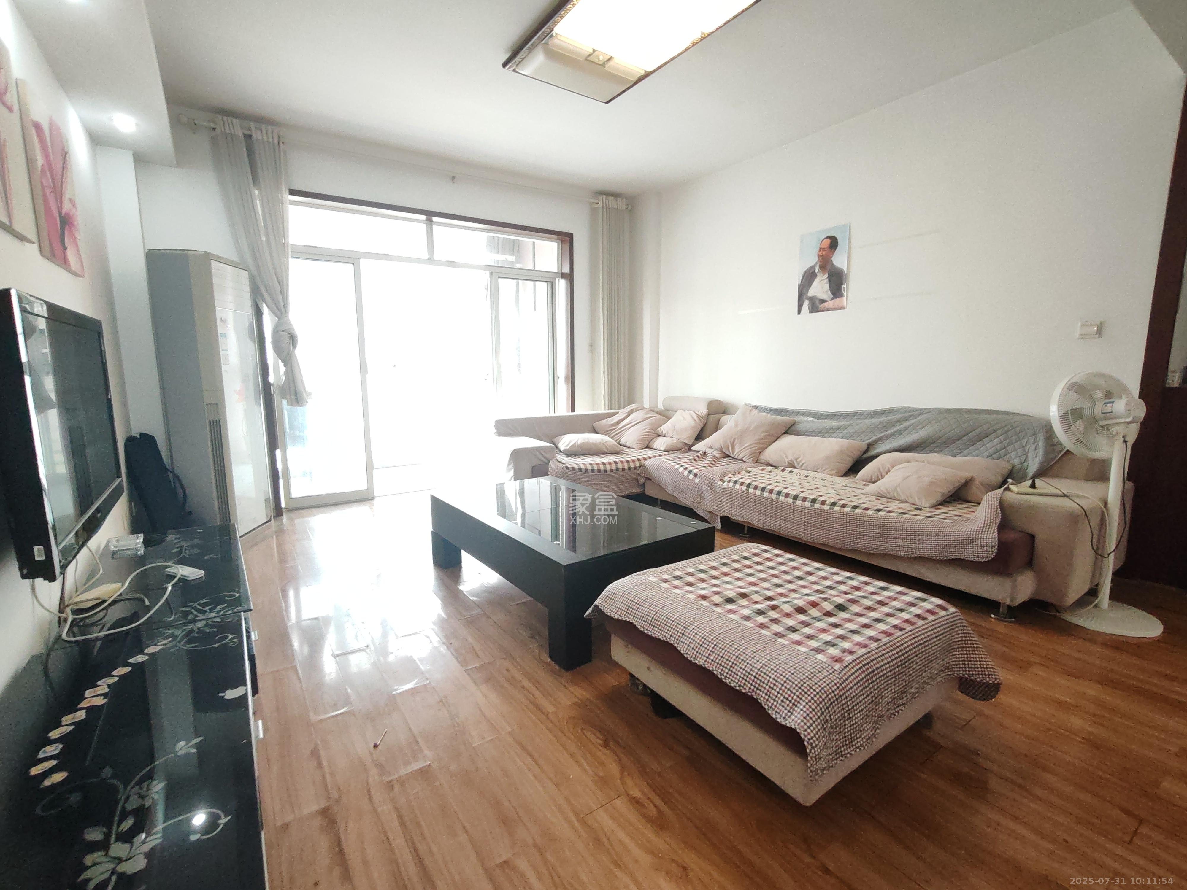 城市山水豪园（山水城市风景）  3室2厅2卫    2600.0元/月室内图