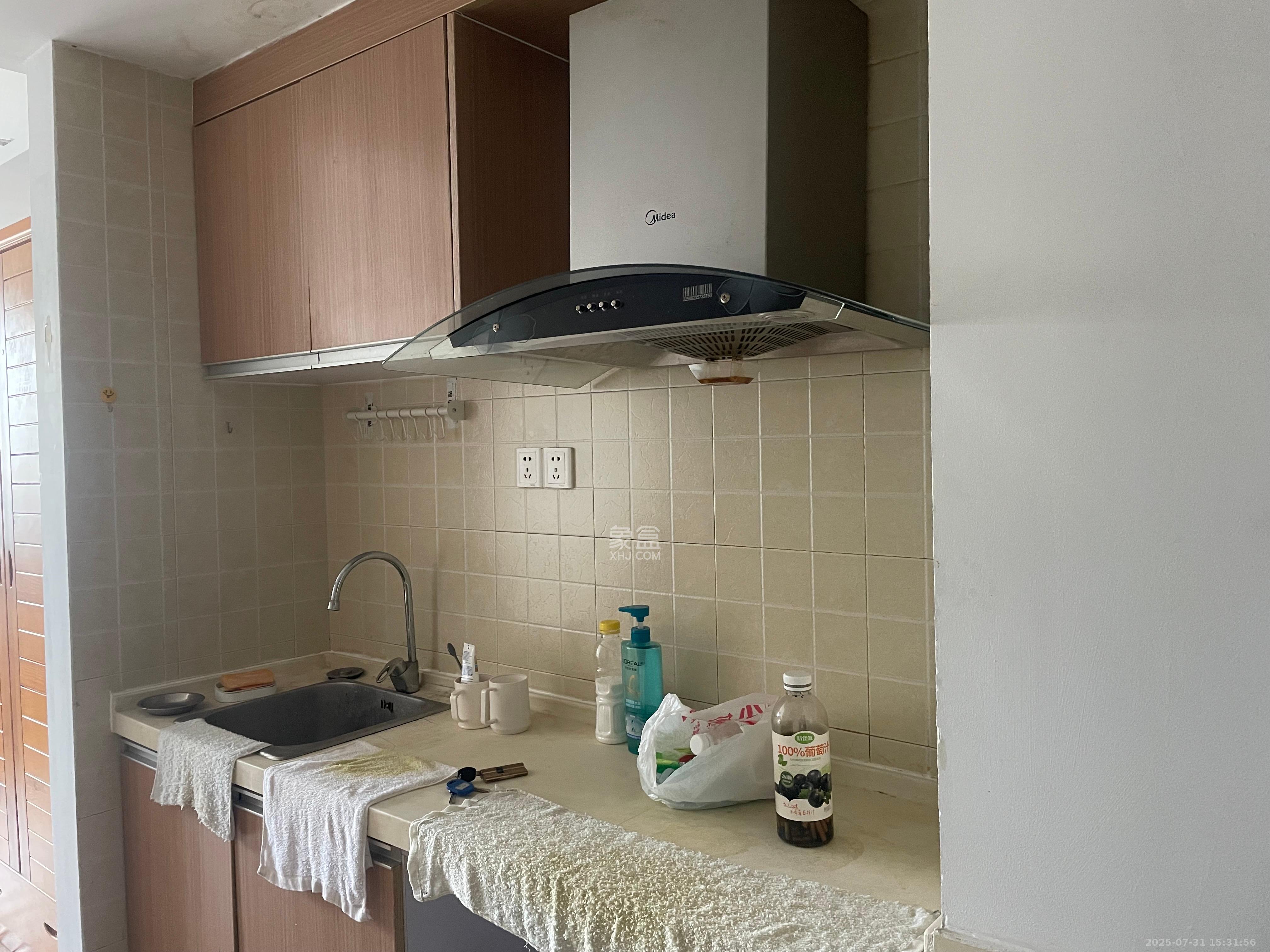 米兰春天 1室1厅1卫 1000.00元/月 米兰春天 1室1厅1卫 1000.00元/月室内图