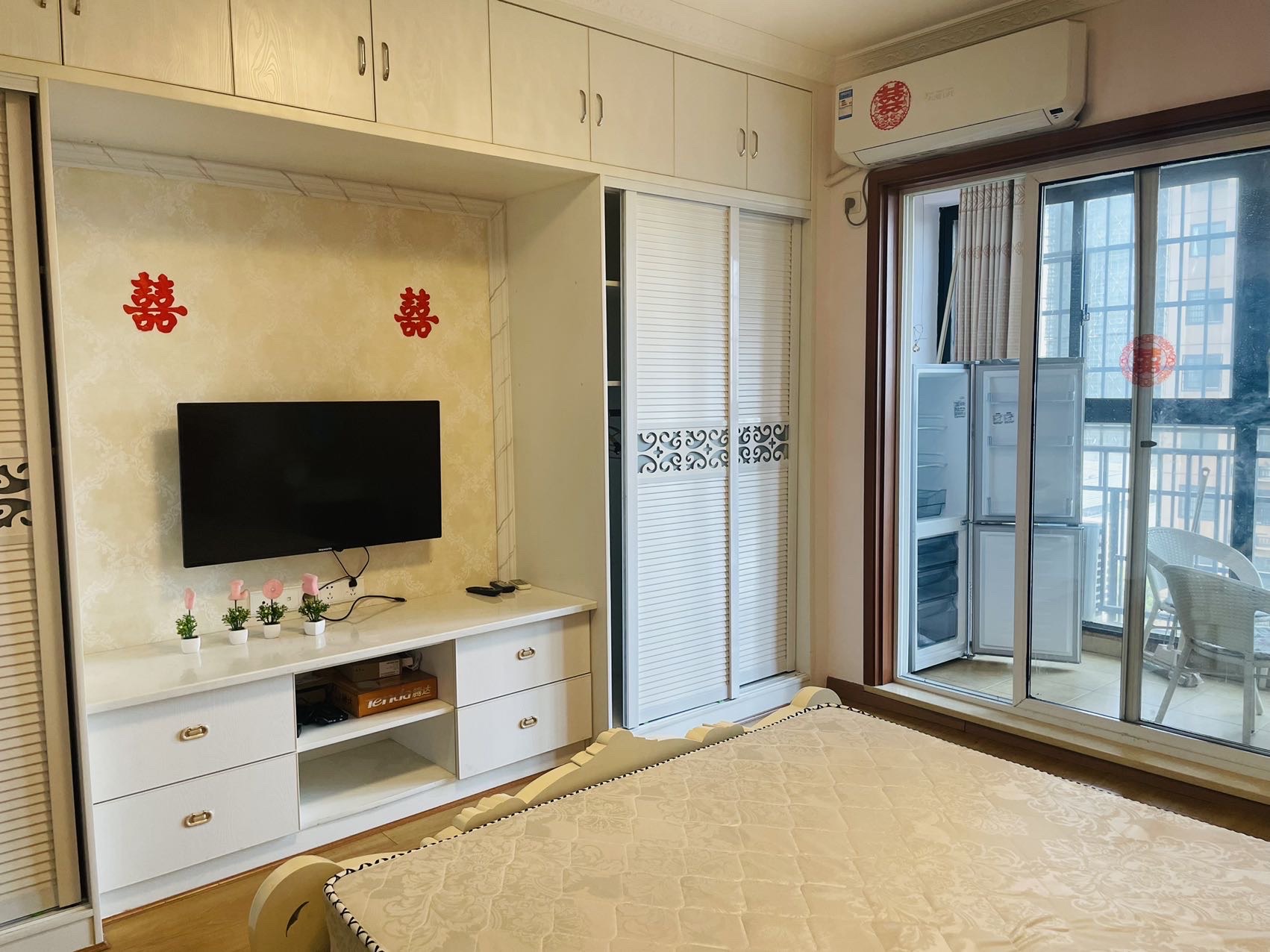 花样年华  2室2厅1卫   1800.00元/月户型图