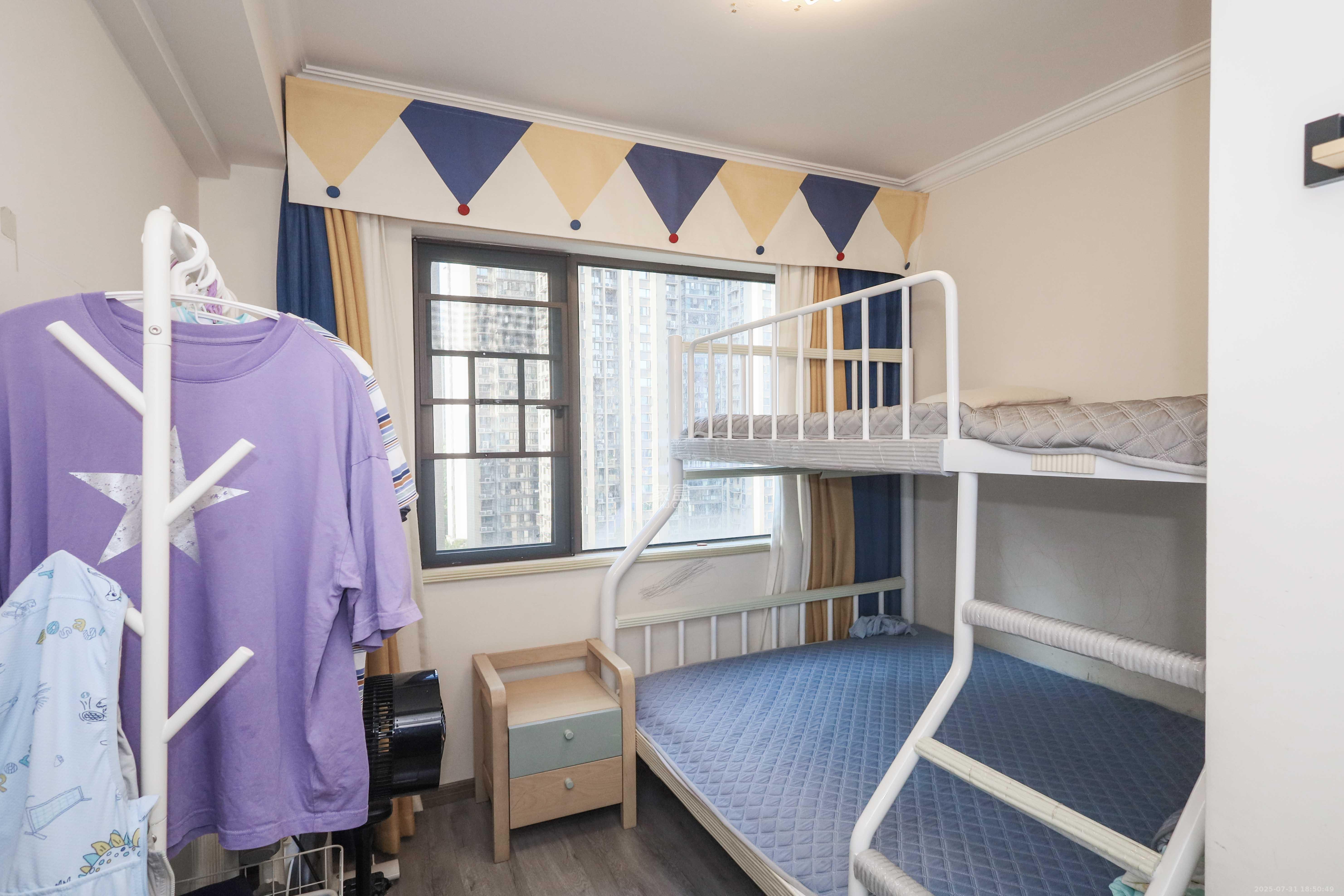 梅溪湖合能璞丽  3室2厅2卫    145.0万卧室