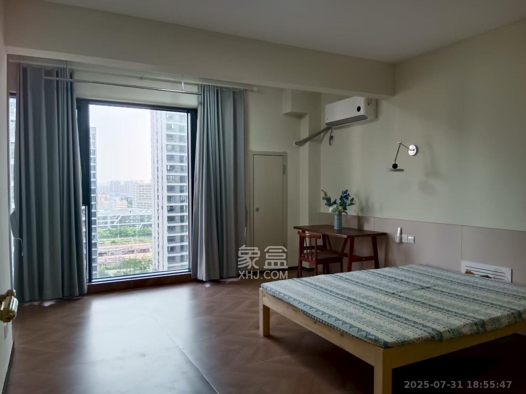 麓谷山湖郡 5室1厅2卫 1000.0元/月 麓谷山湖郡 5室1厅2卫 1000.0元/月室内图