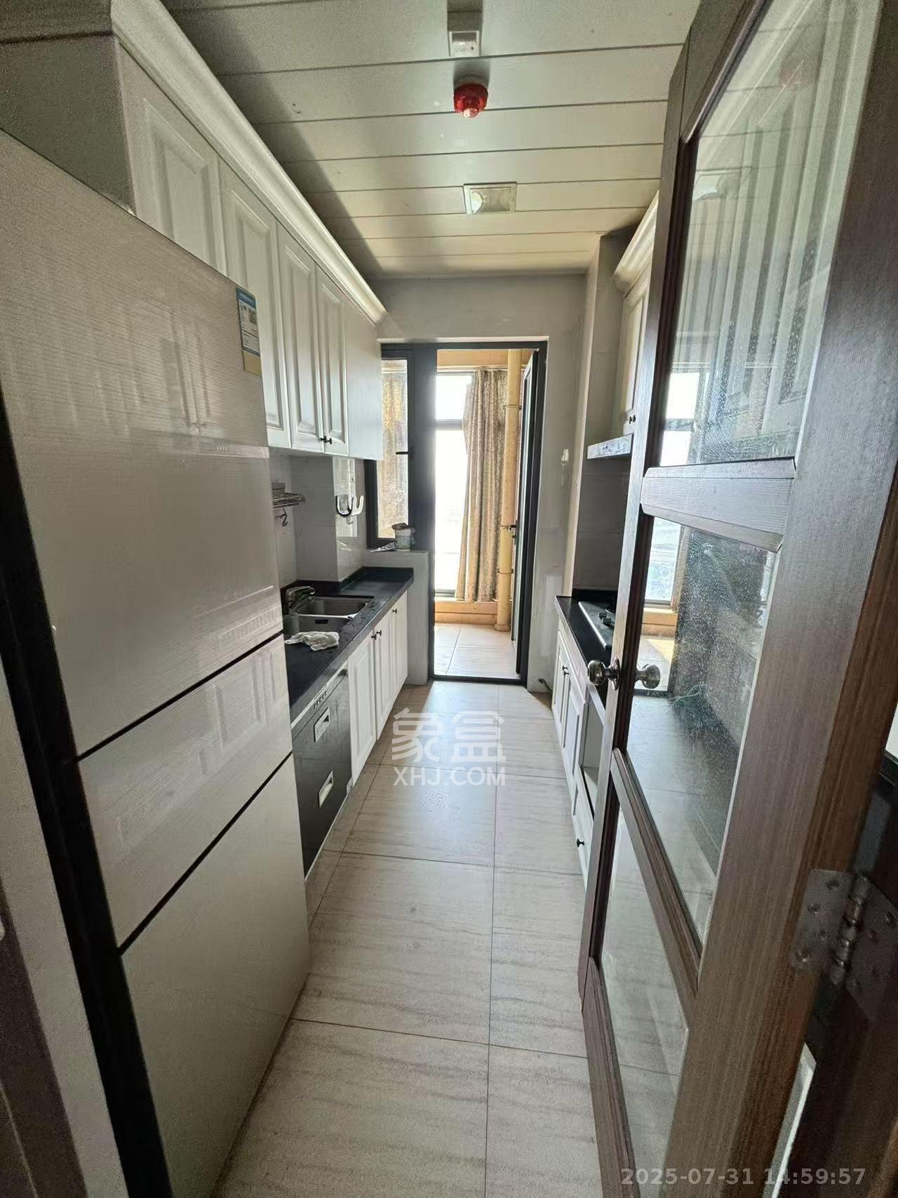 碧桂园威尼斯城  3室2厅2卫    3500.0元/月 碧桂园威尼斯城  3室2厅2卫    3500.0元/月室内图