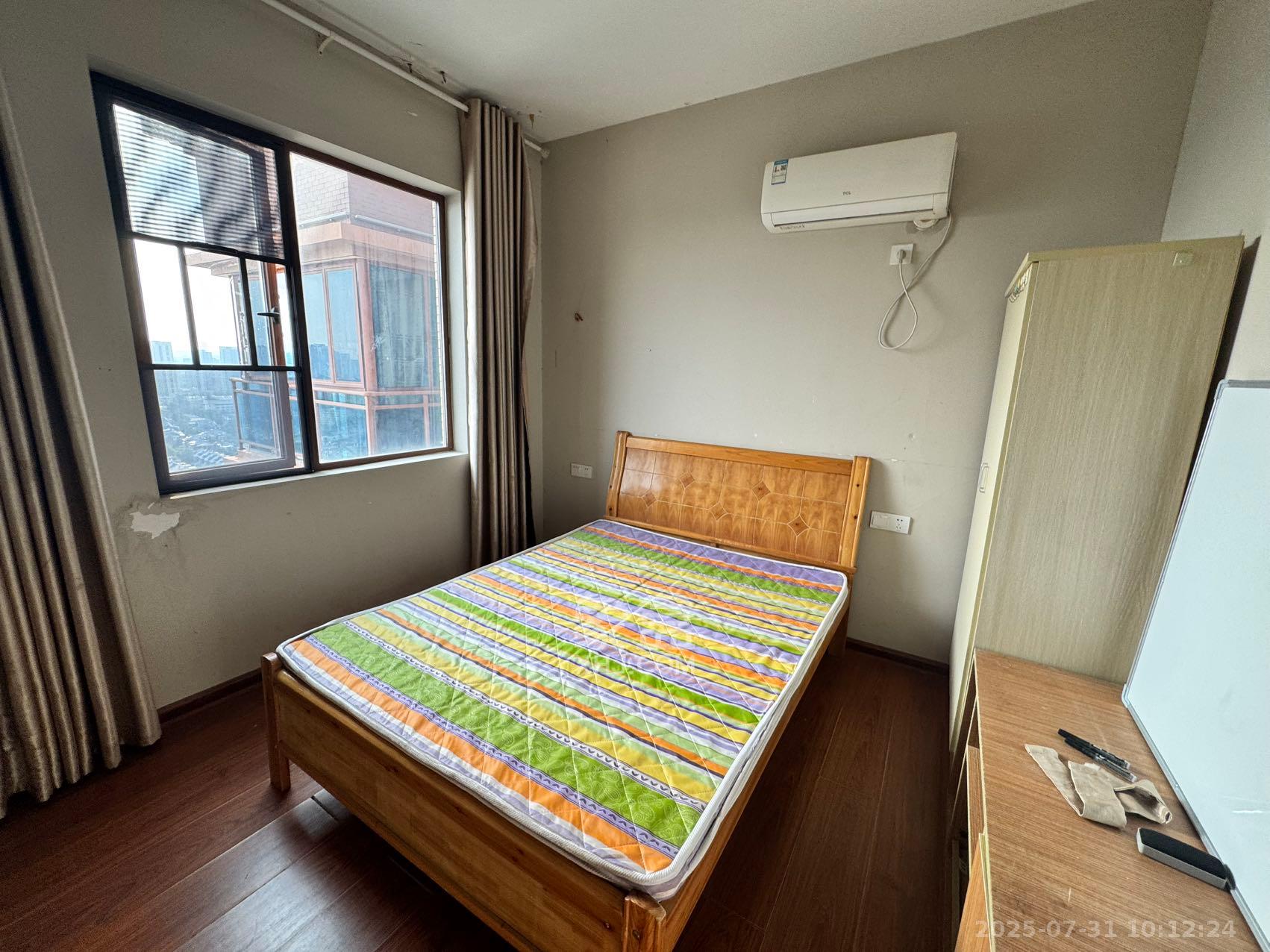 万里时代 2室1厅1卫 2500.0元/月 万里时代 2室1厅1卫 2500.0元/月室内图