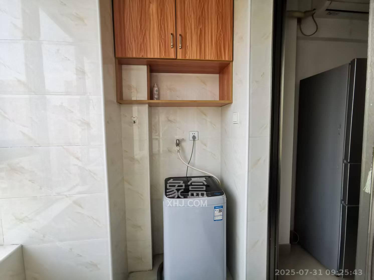 怡海星城  1室1厅1卫    800.0元/月室内图