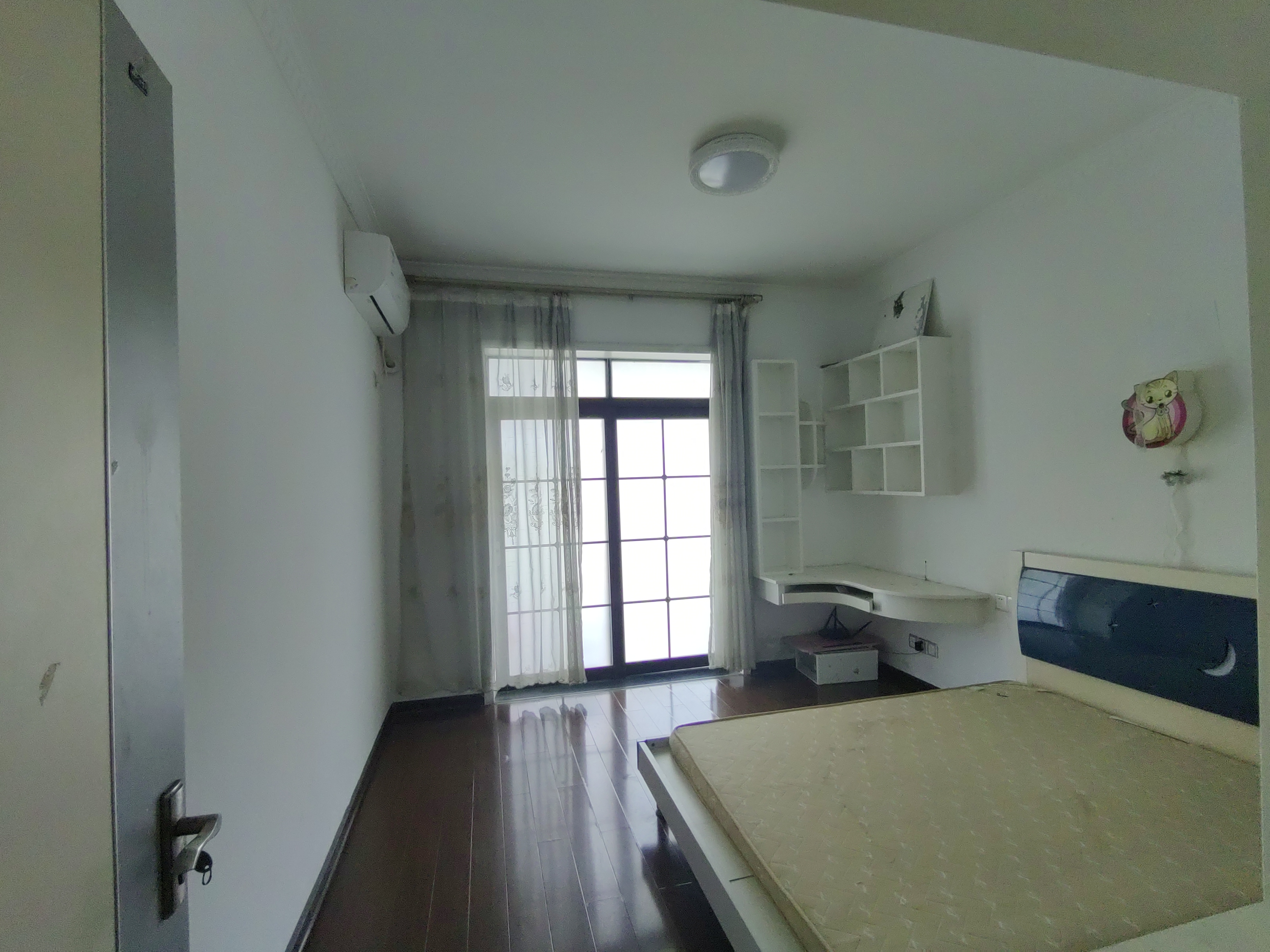 加州阳光小区（吉星阳光）  3室2厅2卫    1200.0元/月室内图