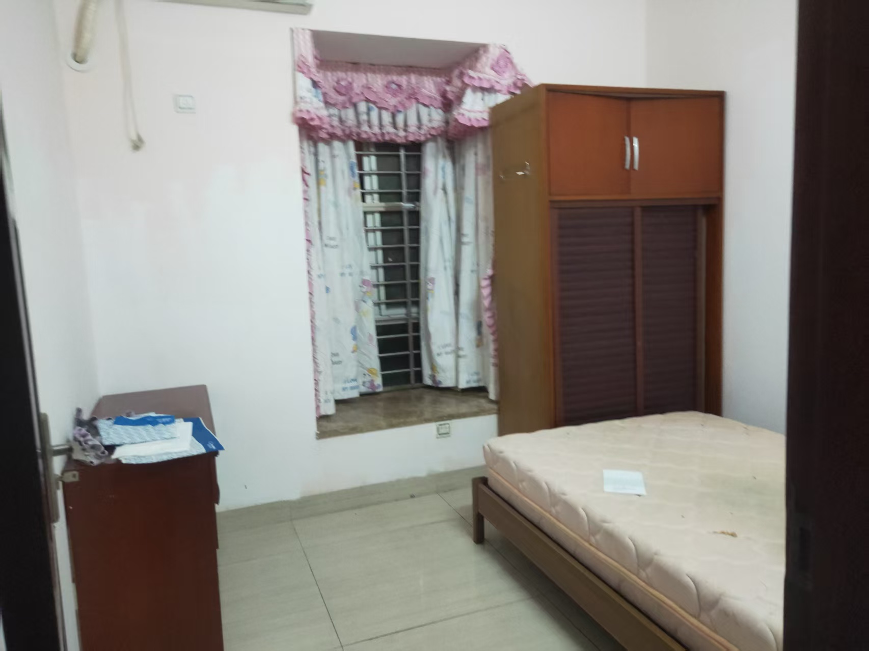 银通花园 3室2厅2卫 3000.0元/月 银通花园 3室2厅2卫 3000.0元/月室内图