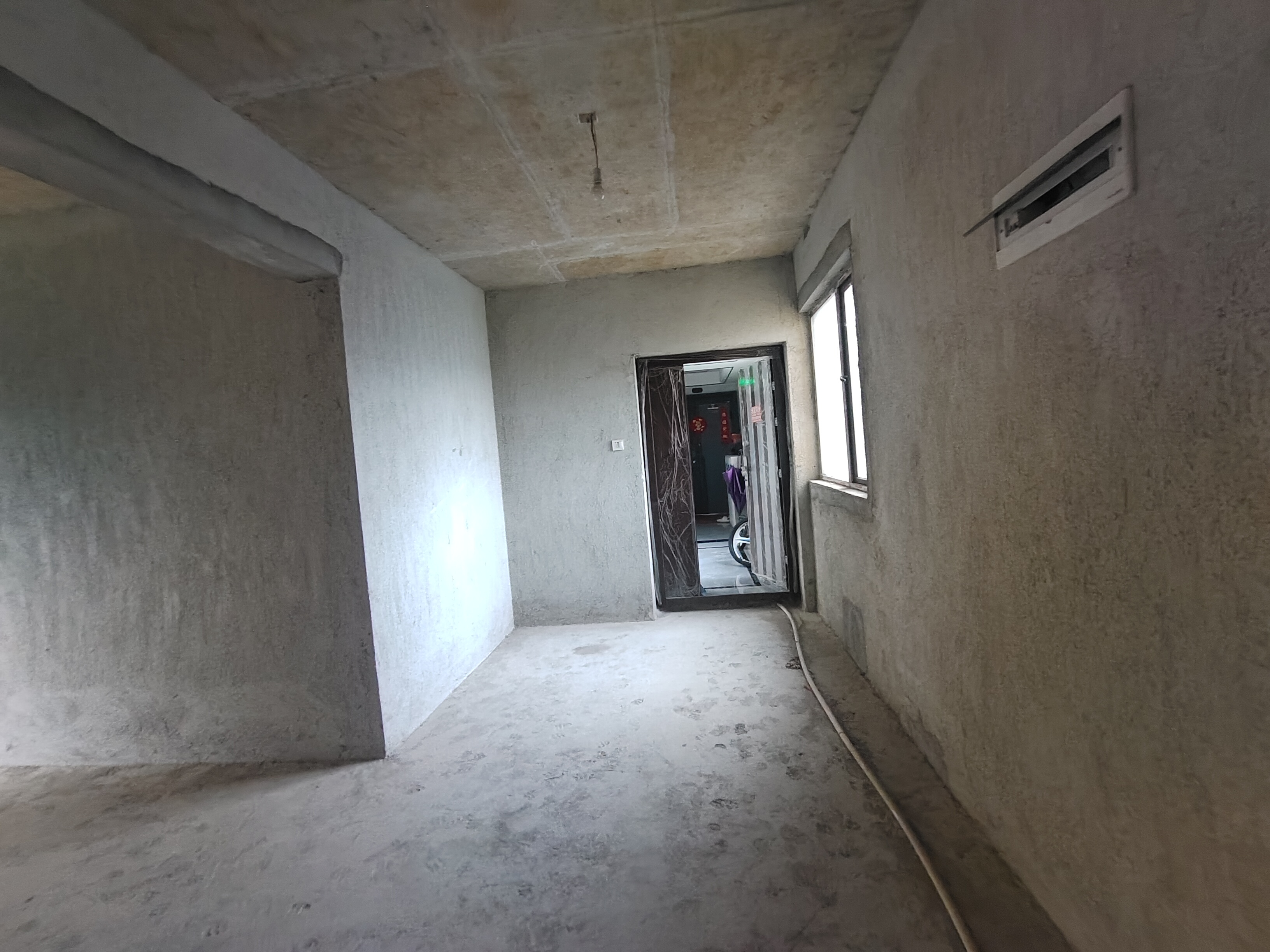 悦江山 4室2厅2卫 71.0万 悦江山 4室2厅2卫 71.0万客厅