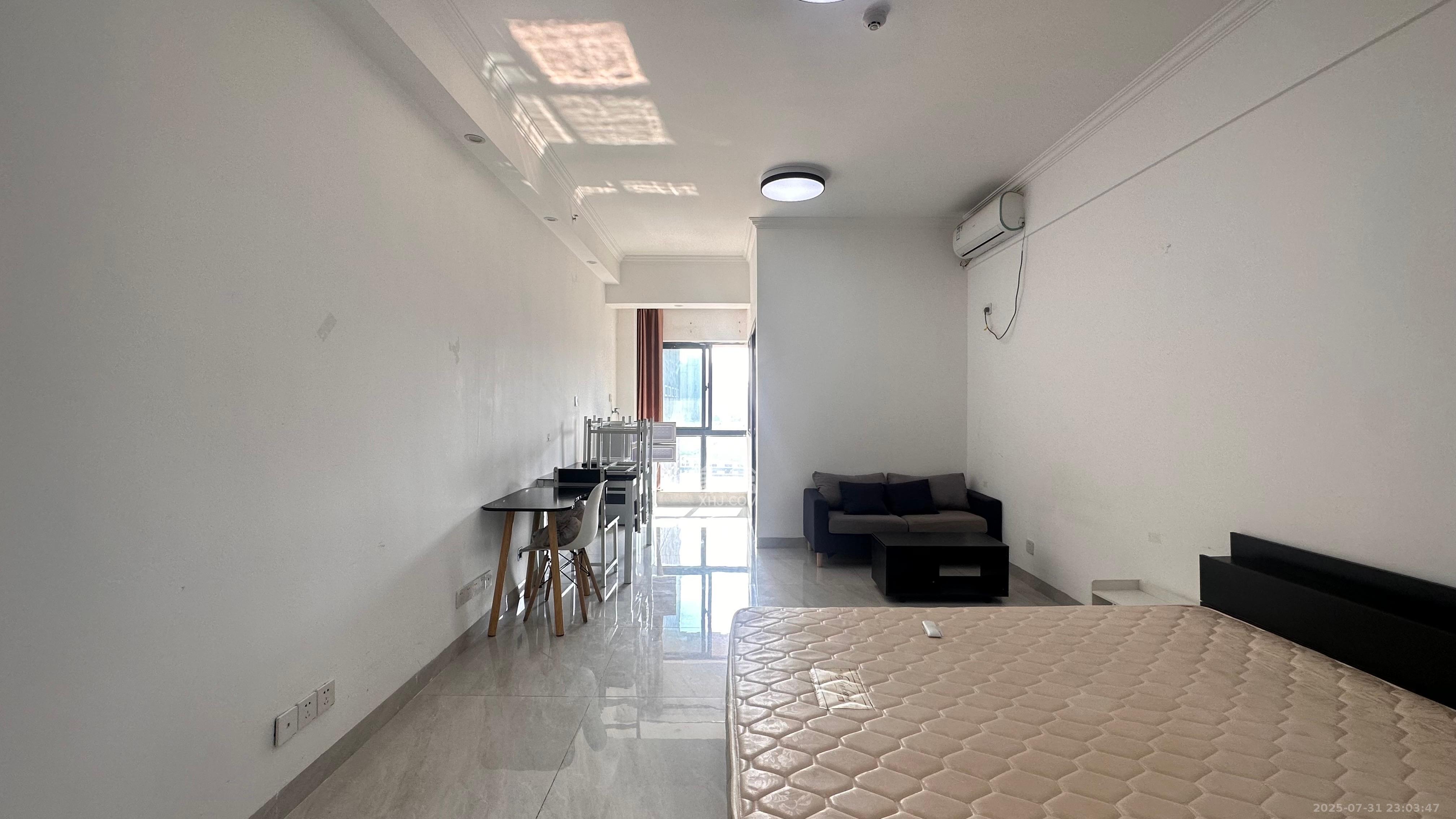 明发国际城  1室1厅1卫    1300.0元/月室内图