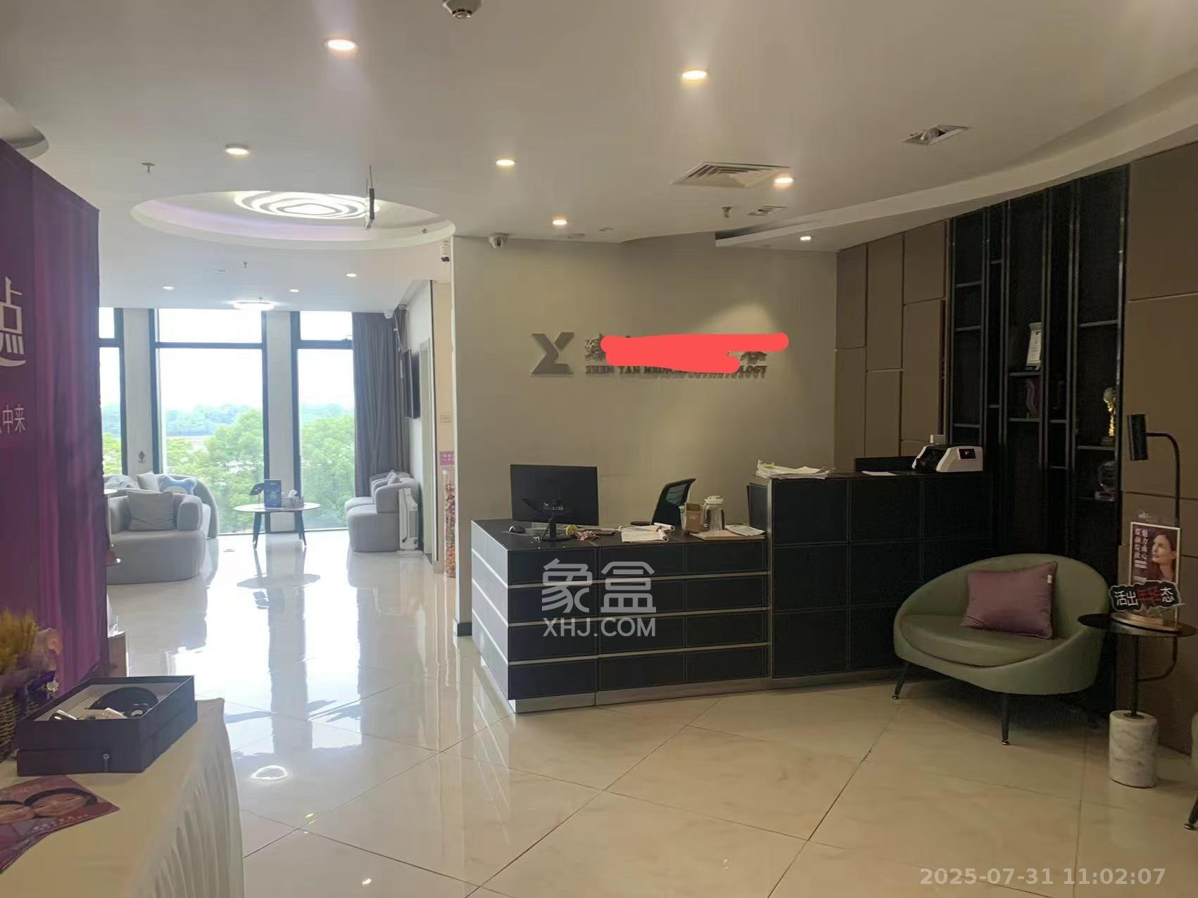 万达广场   224.42㎡      12000.0元/月室内图