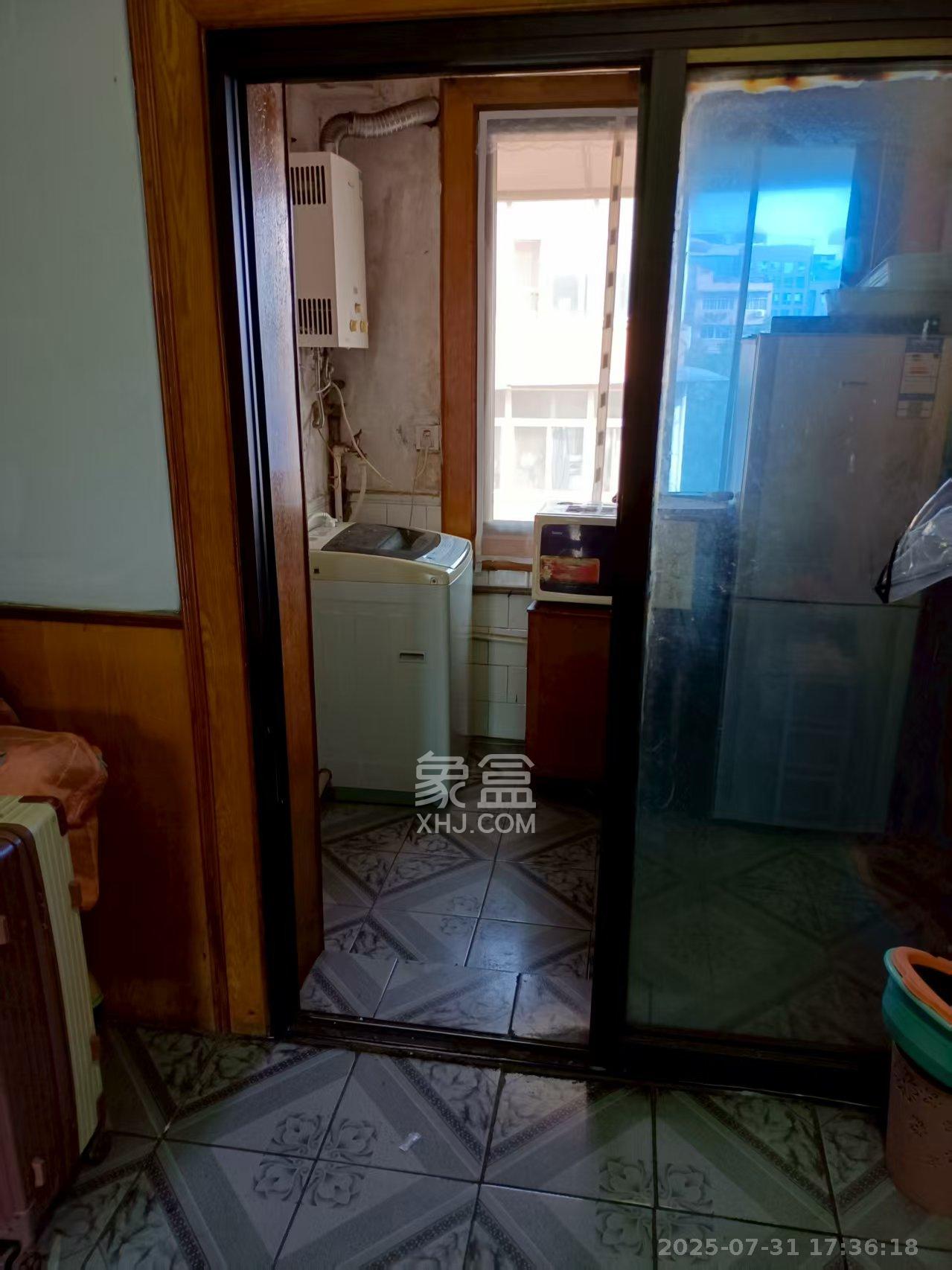 晓园宿舍（晓园路湘运小区）  2室1厅1卫    1500.0元/月室内图