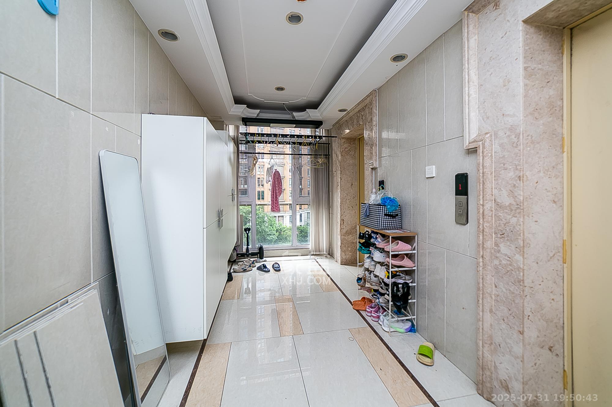 第六都（陆都小区）  5室2厅3卫    480.0万其他