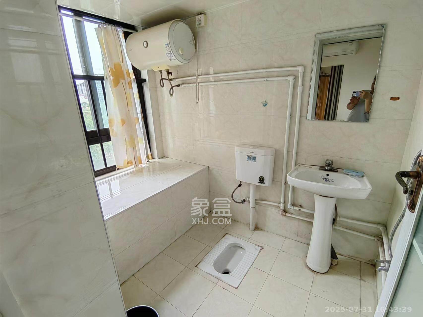 中信凯旋蓝岸（中信新城三期）  1室0厅0卫    700.0元/月