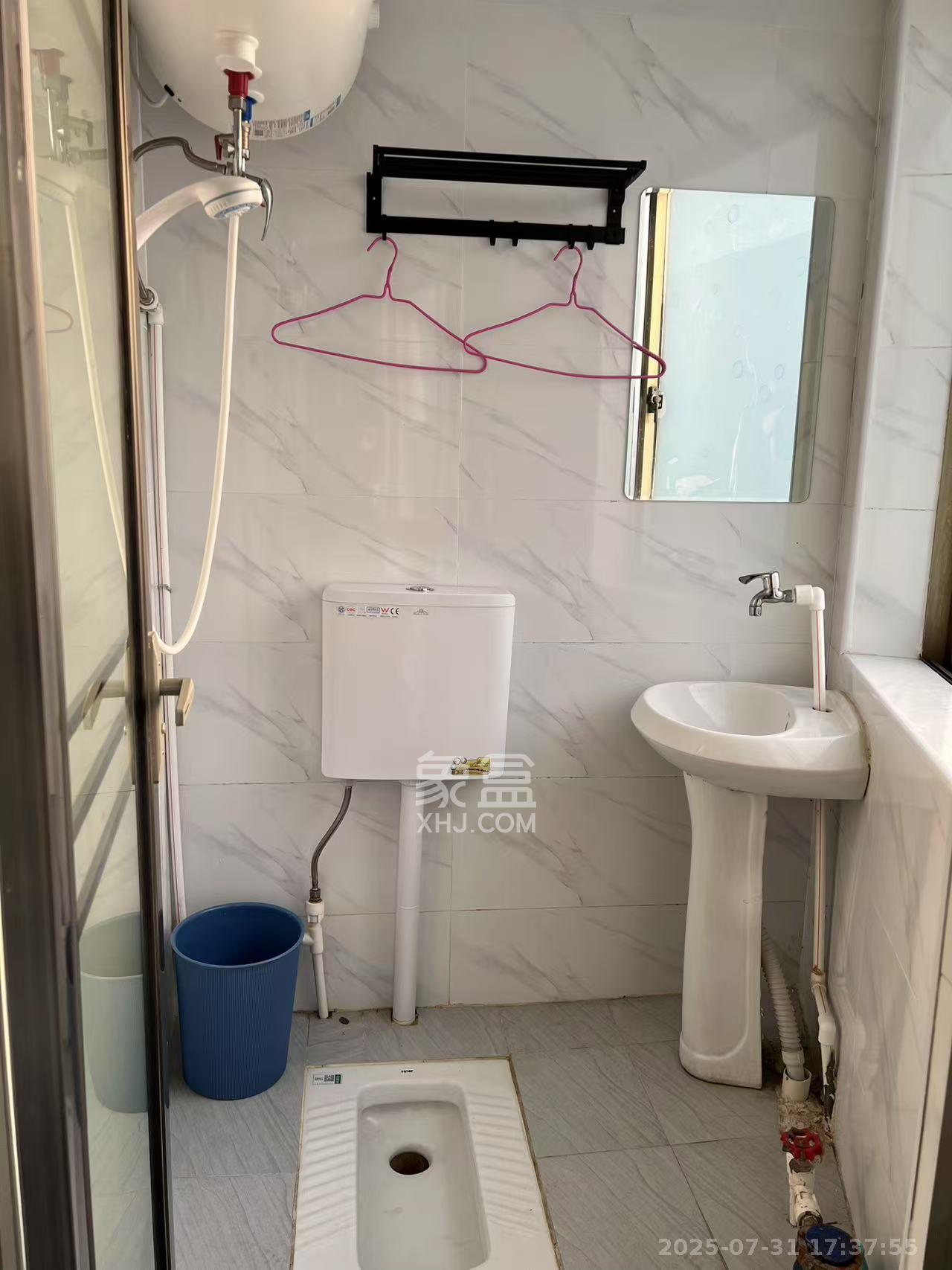 名富公寓 1室1厅1卫 1500.0元/月 名富公寓 1室1厅1卫 1500.0元/月室内图