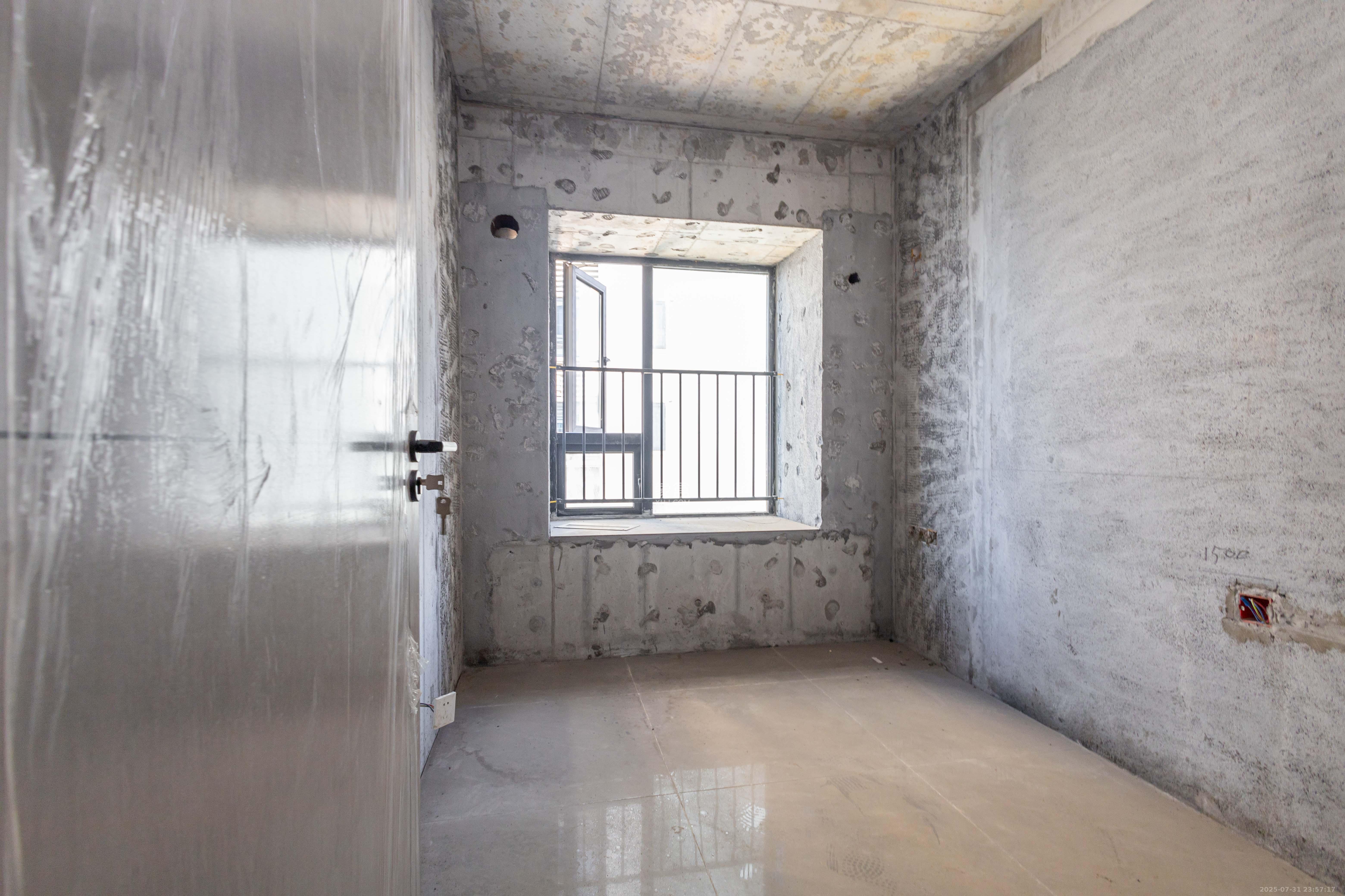 华远碧桂园海蓝城 4室2厅2卫 72.0万 华远碧桂园海蓝城 4室2厅2卫 72.0万卧室