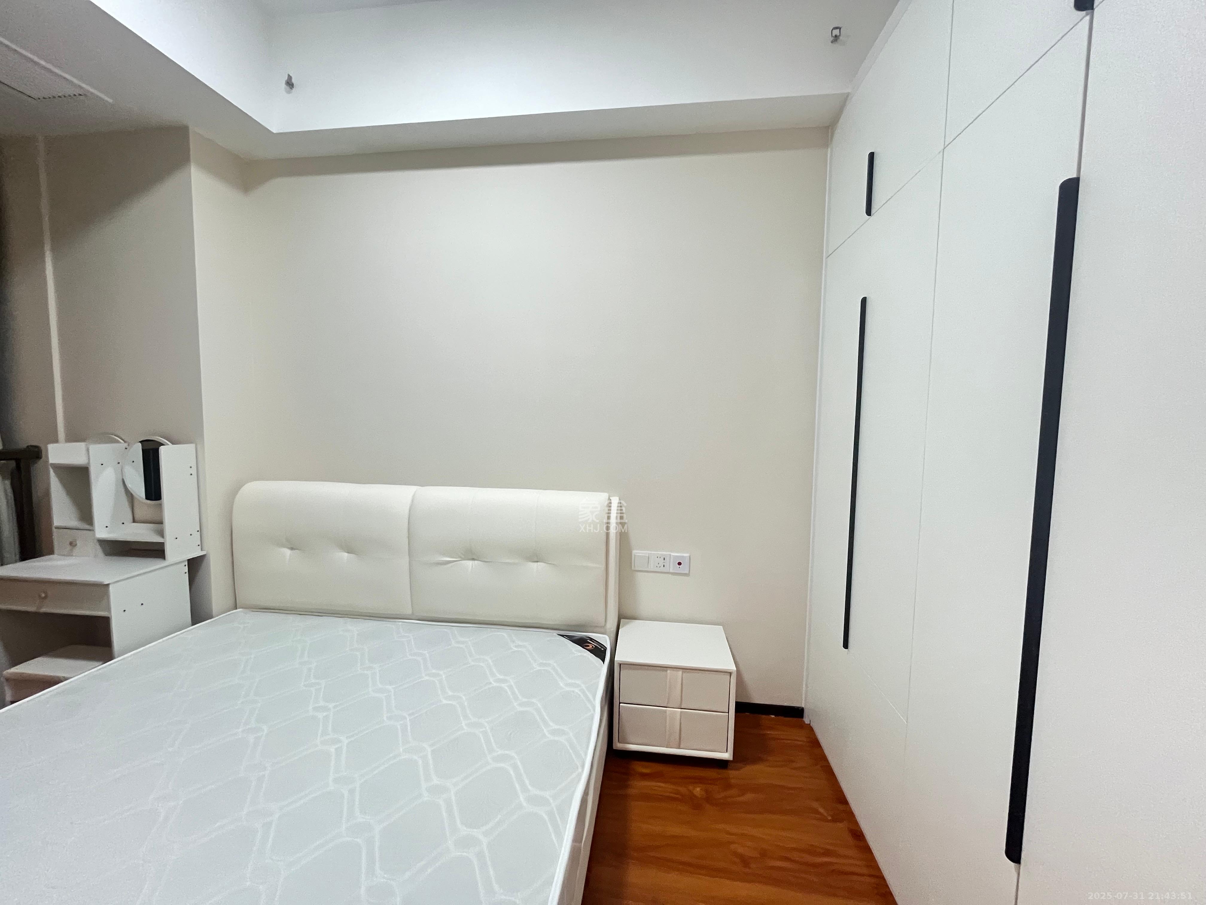 恒大珺悦府 1室1厅1卫 2200.0元/月 恒大珺悦府 1室1厅1卫 2200.0元/月室内图