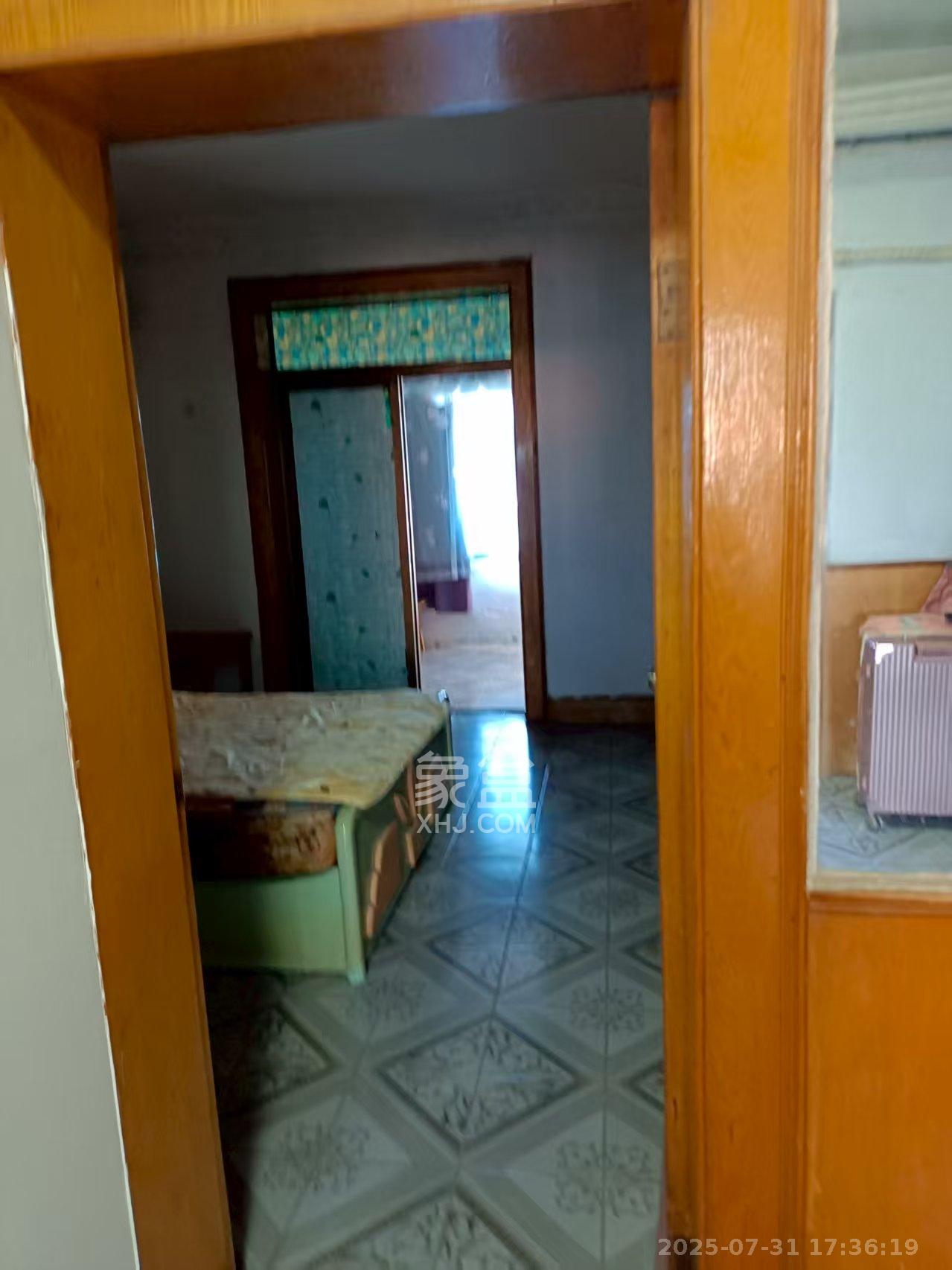 晓园宿舍（晓园路湘运小区）  2室1厅1卫    1500.0元/月室内图