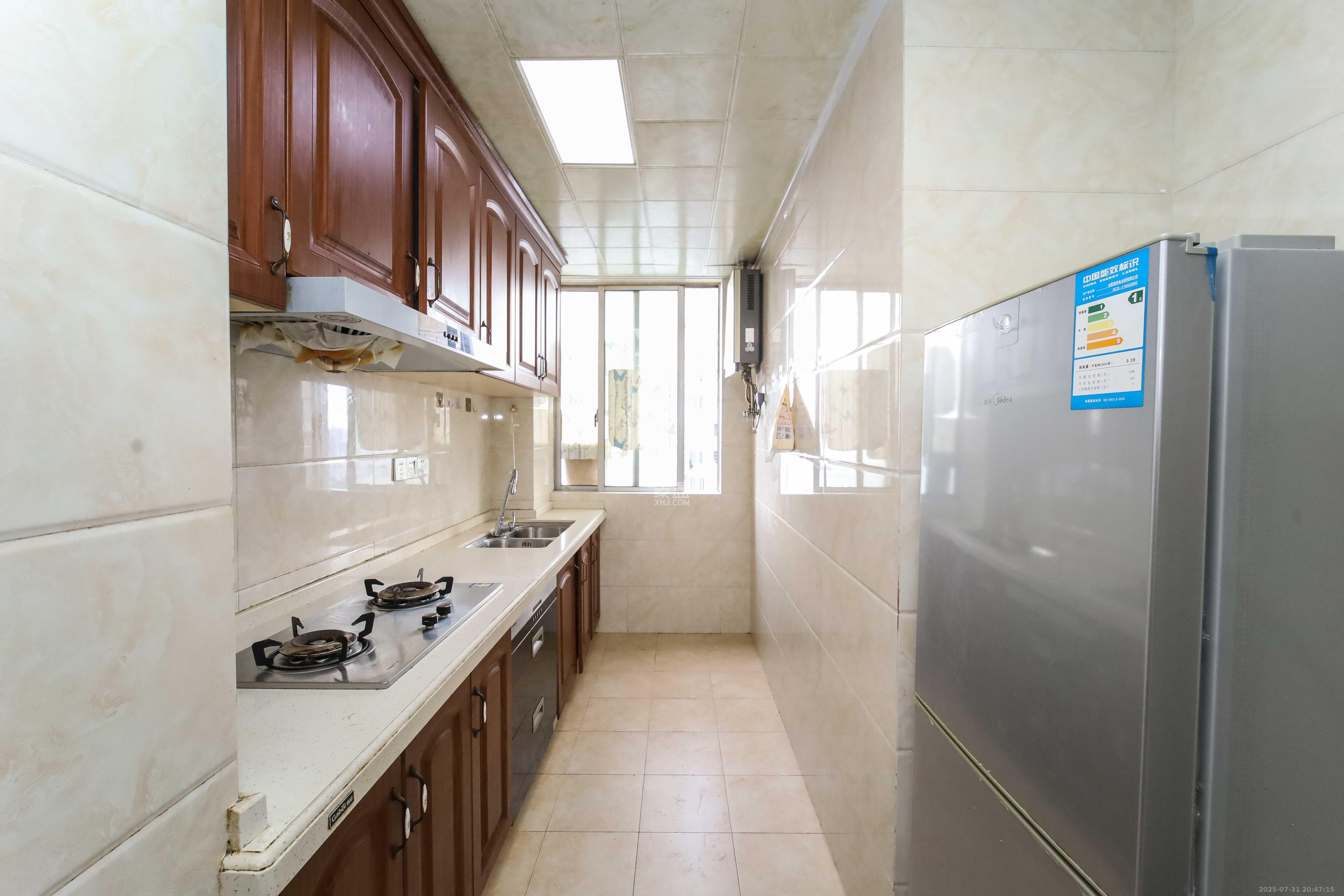 高桥现代商贸城  2室2厅1卫    59.8万 高桥现代商贸城  2室2厅1卫    59.8万厨房