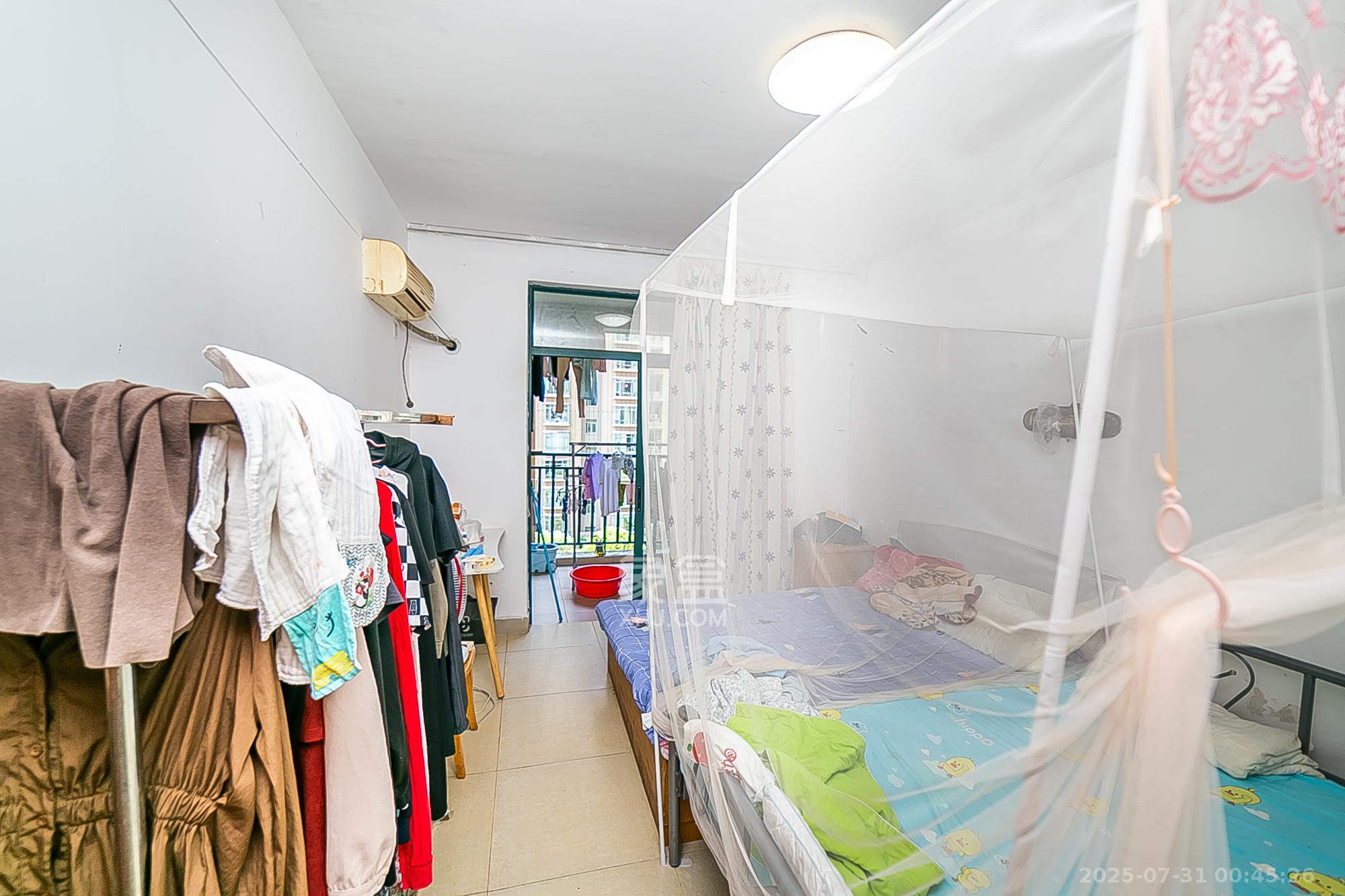 中江国际花城  2室2厅1卫    73.8万 中江国际花城  2室2厅1卫    73.8万卧室