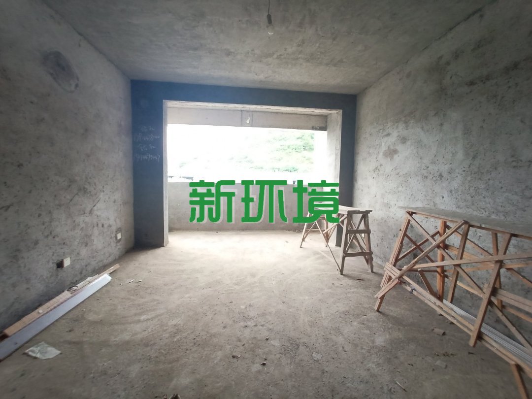 林农小区  3室2厅1卫   30.00万