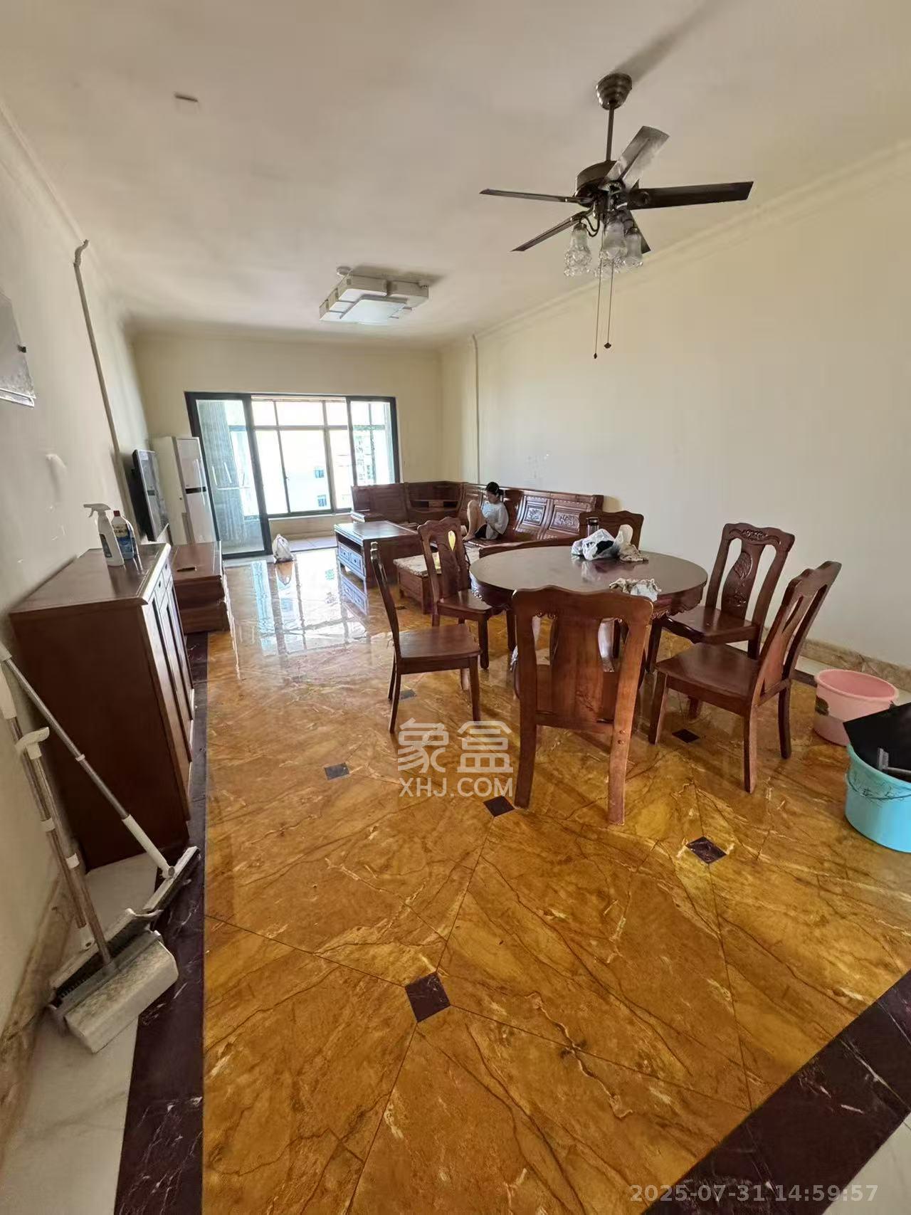 碧桂园威尼斯城  3室2厅2卫    3500.0元/月室内图