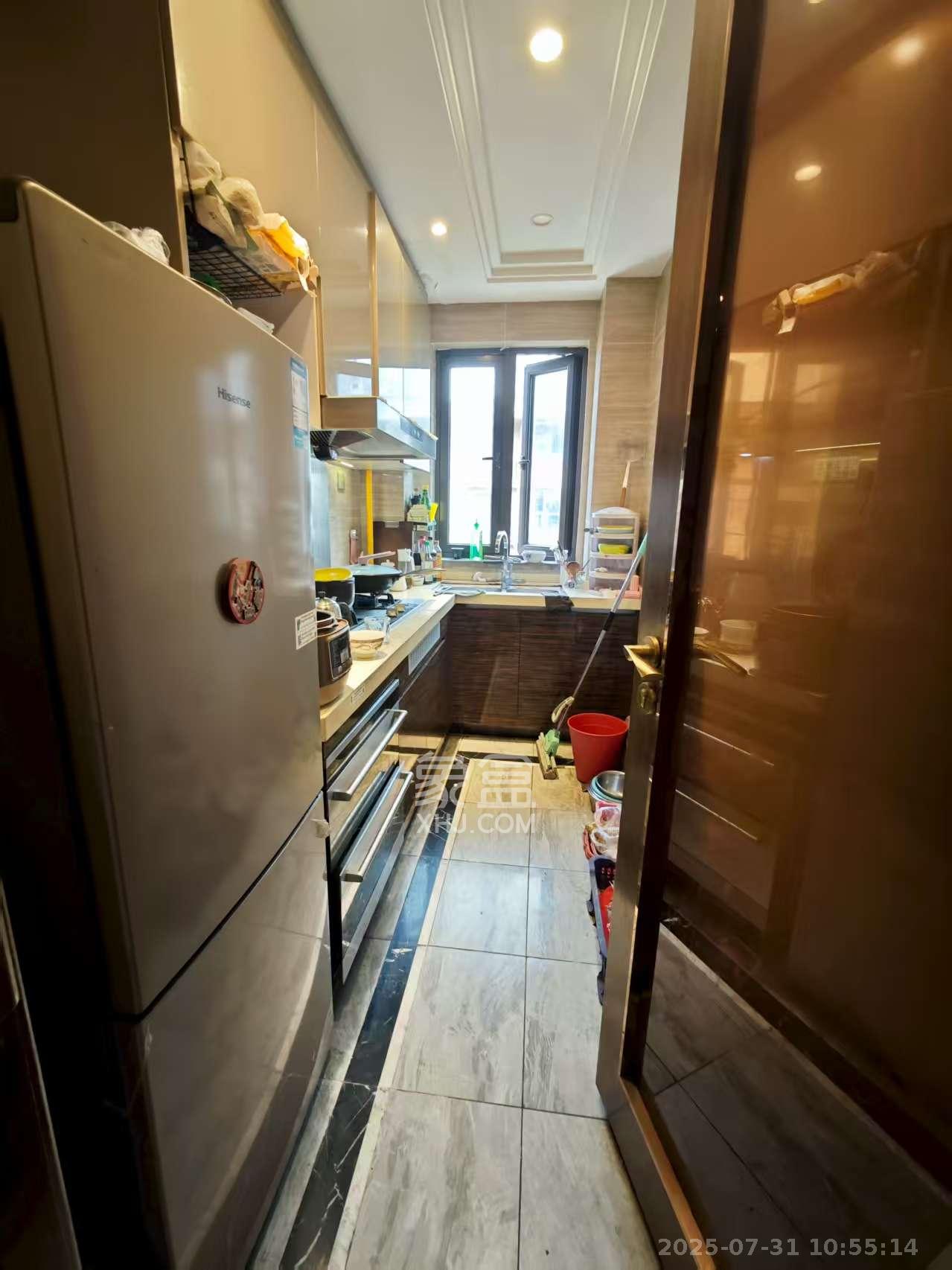 恒大御景天下城一期 3室2厅2卫 2700.0元/月 恒大御景天下城一期 3室2厅2卫 2700.0元/月室内图