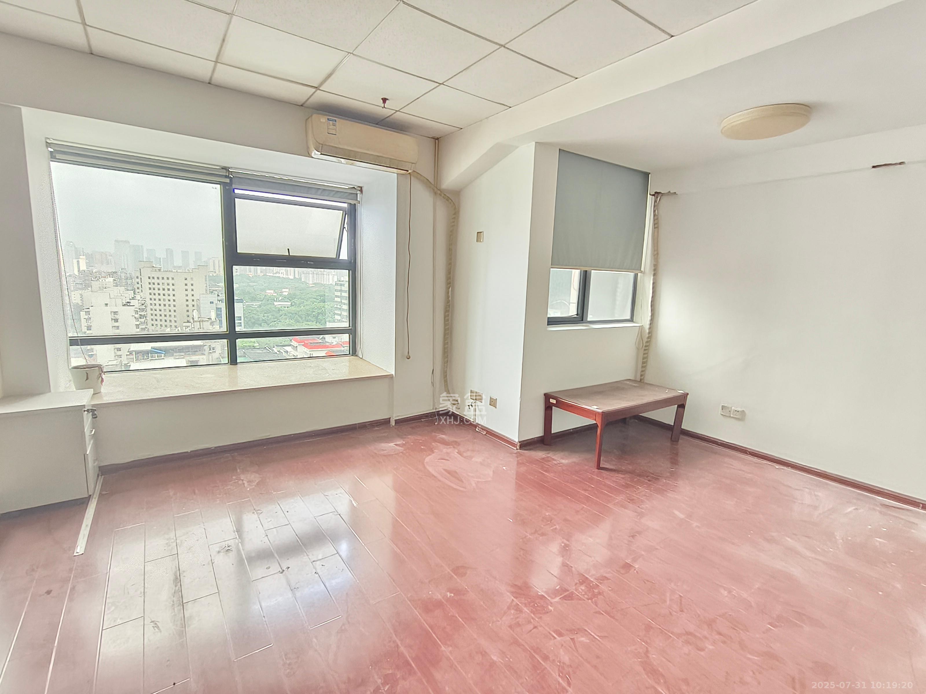 万象新天   120.0㎡      5000.0元/月室内图