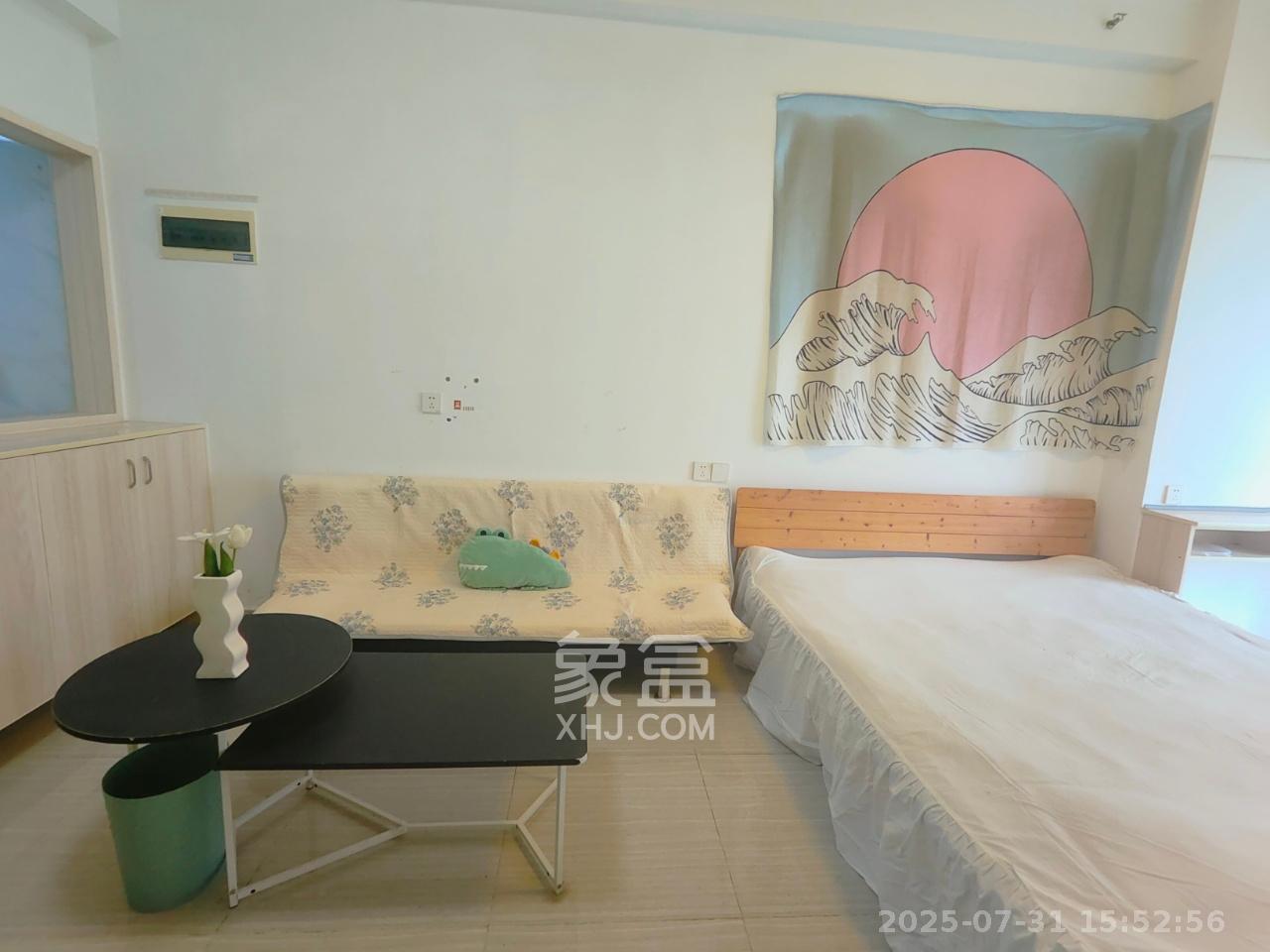 梅溪国际公寓(步步高新天地) 1室1厅1卫 1650.0元/月 梅溪国际公寓(步步高新天地) 1室1厅1卫 1650.0元/月室内图