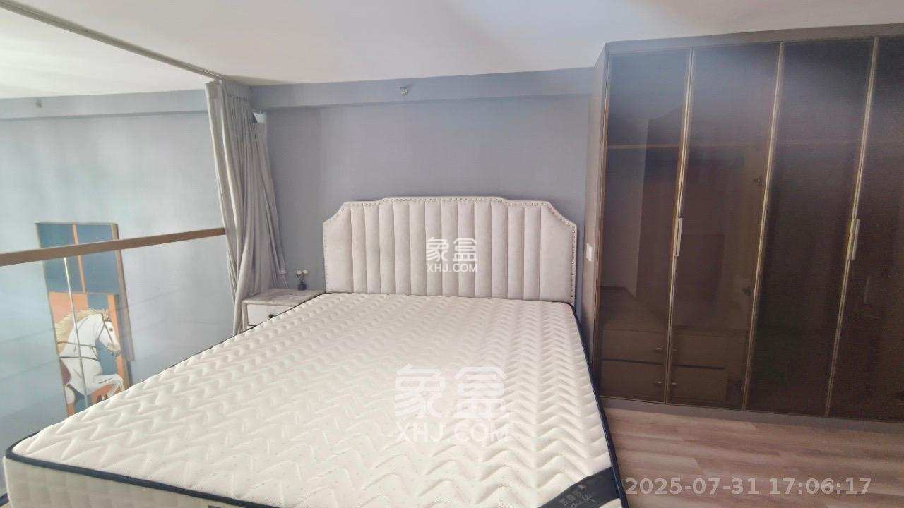 藏珑湖上公馆 1室1厅1卫 3000.0元/月 藏珑湖上公馆 1室1厅1卫 3000.0元/月室内图