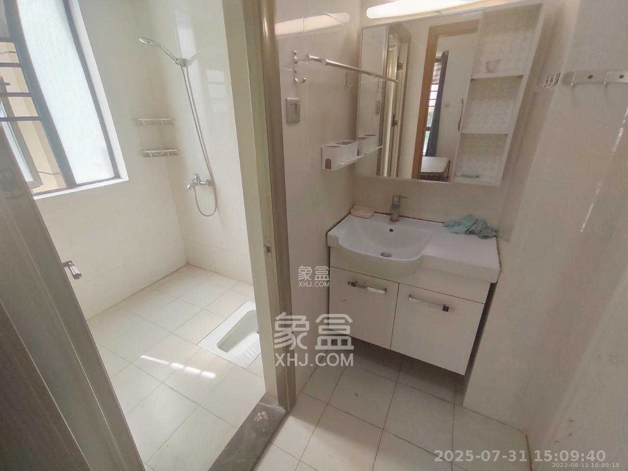 和泓梅溪四季  3室2厅1卫    2700.0元/月室内图