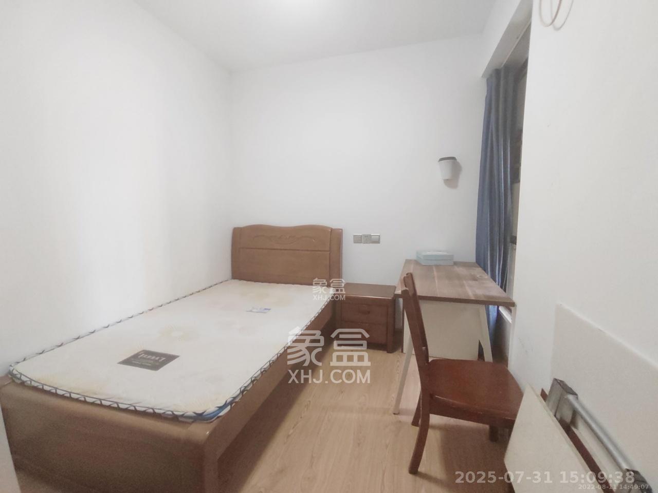 和泓梅溪四季 3室2厅1卫 2700.0元/月 和泓梅溪四季 3室2厅1卫 2700.0元/月室内图