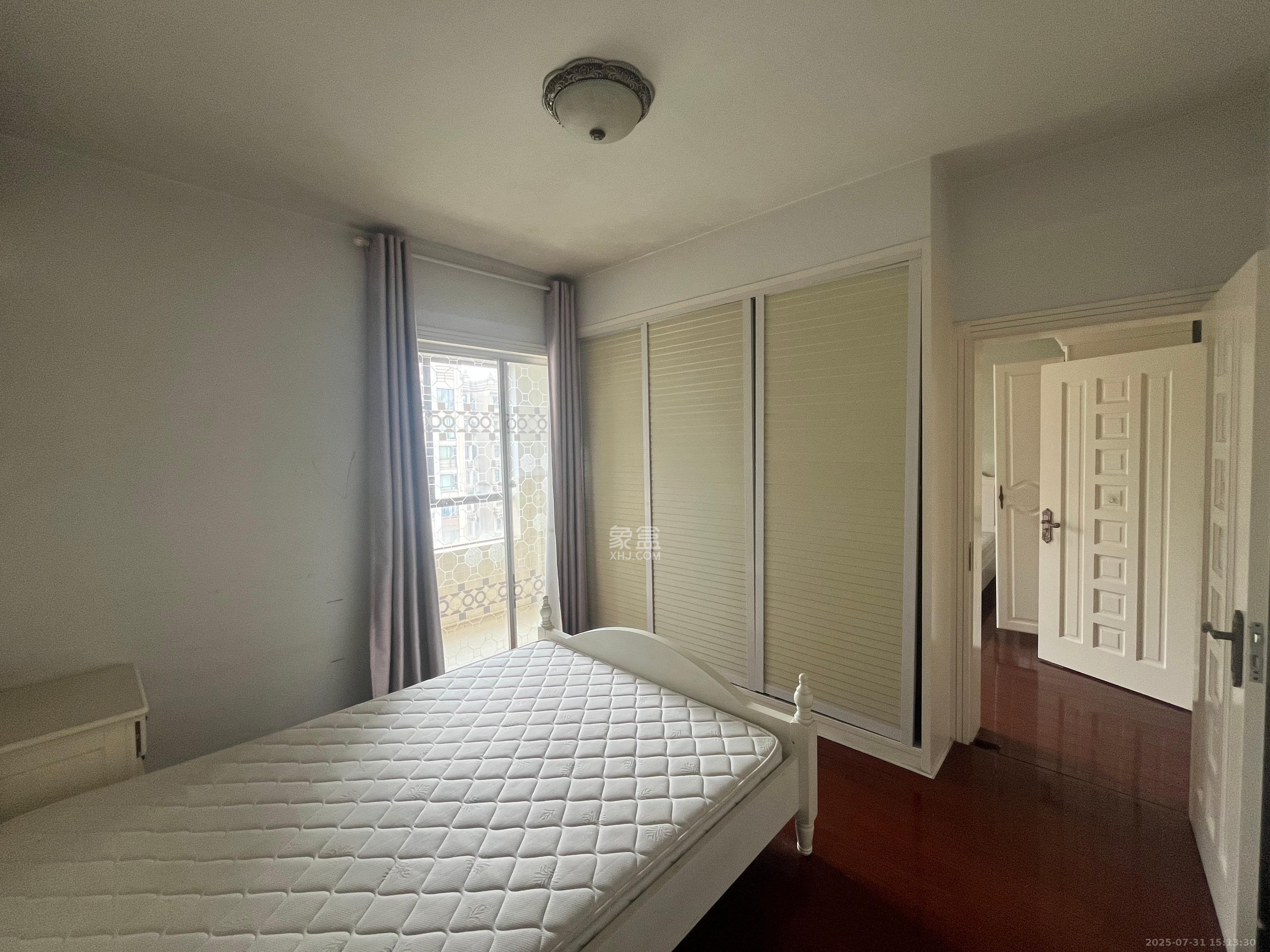 旭辉藏郡(藏郡、旭湘华府) 3室2厅1卫 2300.0元/月 旭辉藏郡(藏郡、旭湘华府) 3室2厅1卫 2300.0元/月室内图