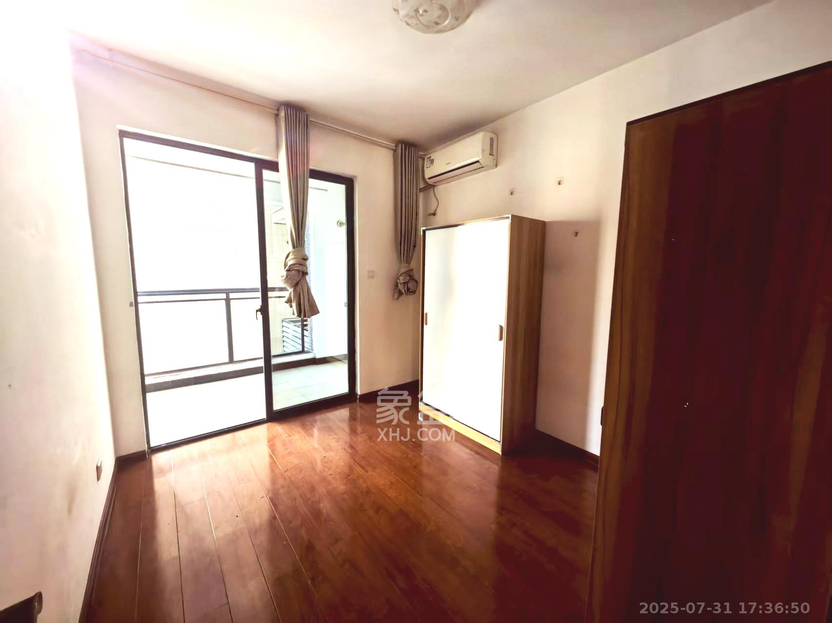 融科东南海  4室2厅2卫    3200.0元/月室内图