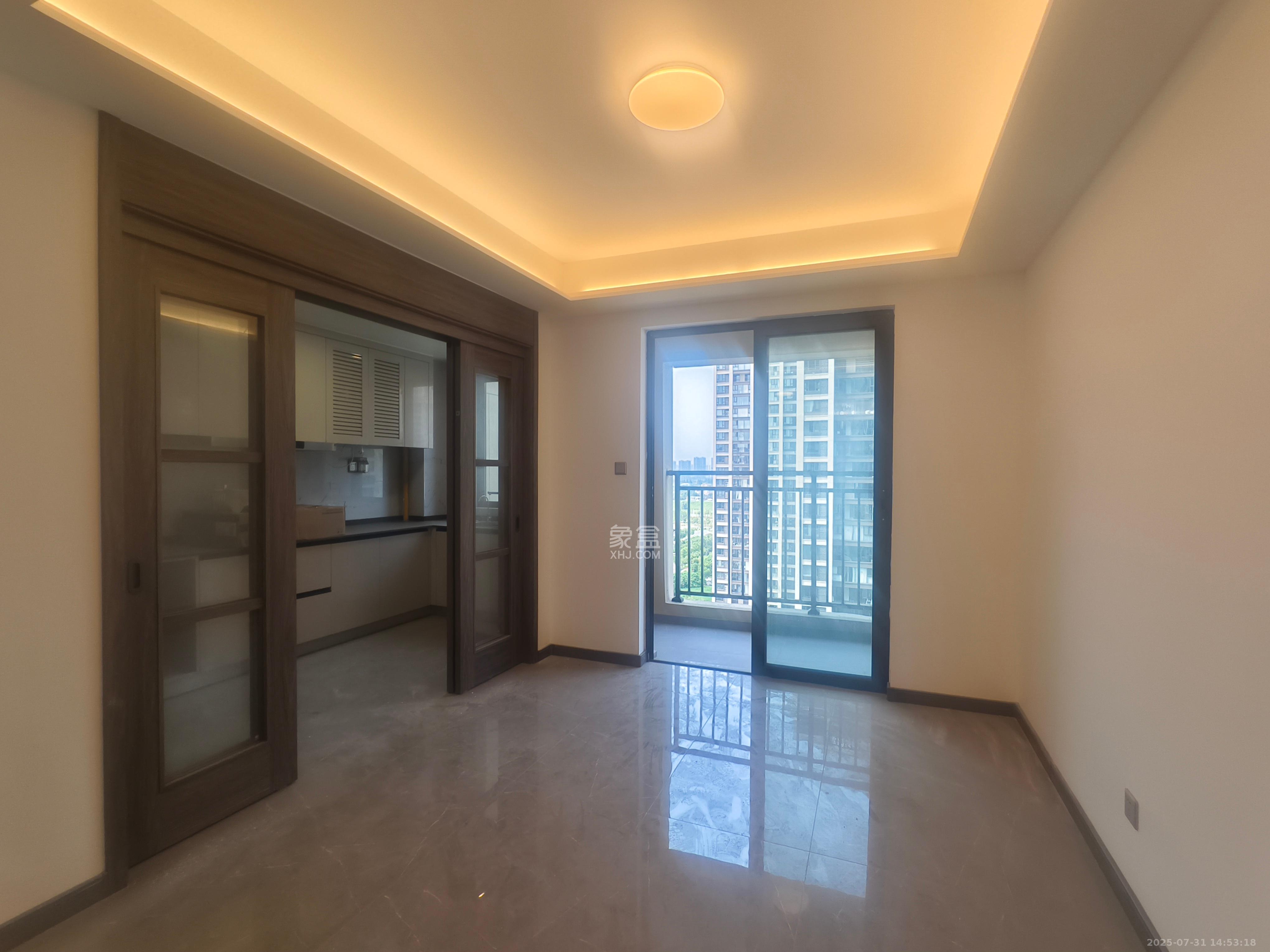 龙湖春江天玺 4室2厅2卫 5000.0元/月 龙湖春江天玺 4室2厅2卫 5000.0元/月室内图