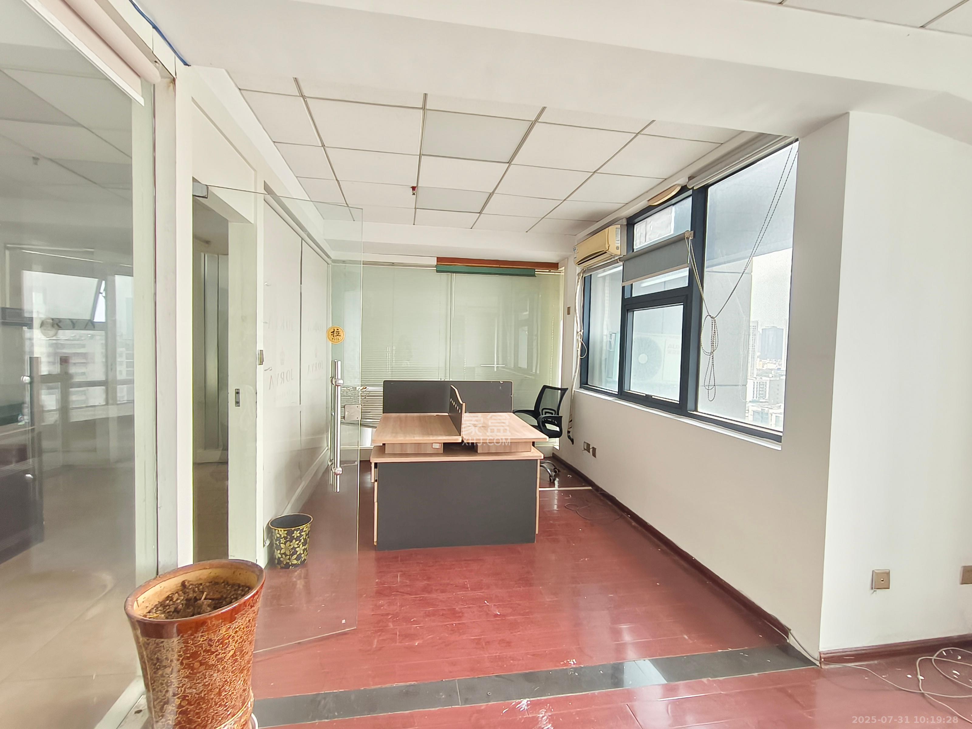 万象新天   120.0㎡      5000.0元/月室内图