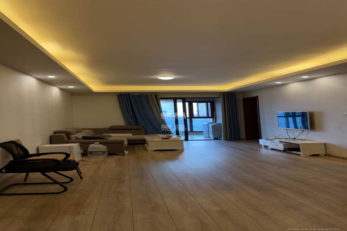 汇金城/嘉华城(二期、三期) 3室2厅2卫 2500.0元/月 汇金城/嘉华城(二期、三期) 3室2厅2卫 2500.0元/月室内图